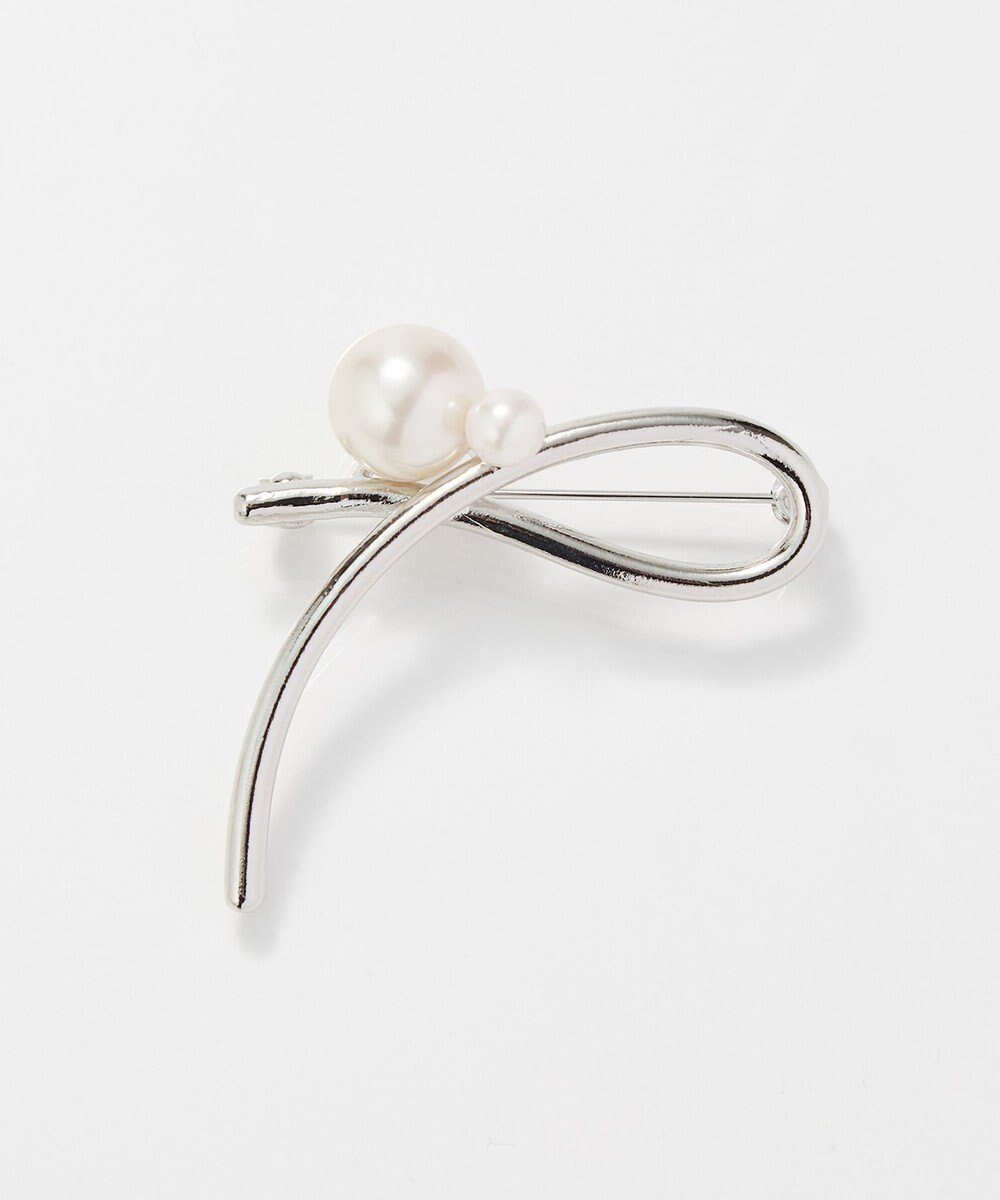 【フィービィー/phoebe】のクロスメタルパールブローチ シルバー 人気、トレンドファッション・服の通販 founy(ファニー) 　ファッション　Fashion　レディースファッション　Fashion for Women　アクセサリー　Fashion Accessories　シルバー　Silver, Metallic Silver　シンプル　Simple, Minimal　ストール　Stole, Wrap　パール　Pearl, Pearl Accent　フォルム　Silhouette, Form　フォーマル　Formal, Dressy　ブローチ　Brooch, Pin Brooch　メタル　Metal, Metal Parts　リボン　Ribbon, Bow　ワンポイント　One Point, Statement Accent　入学式　Entrance Ceremony　卒業式　Graduation Ceremony　結婚式　Wedding　 other-1|ID: prp329100004872001 ipo3291000000036326893