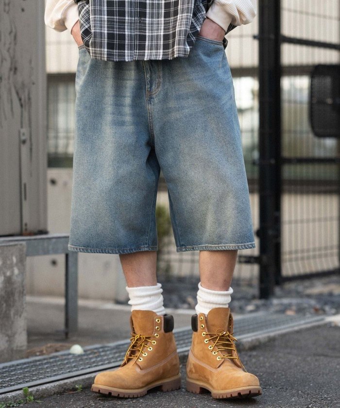 【ウィゴー/WEGO】の【ユニセックス着用ITEM/SMLサイズ展開】スーパーバギーデニムショーツ インテリア・キッズ・メンズ・レディースファッション・服の通販 founy(ファニー) https://founy.com/ ファッション Fashion レディースファッション Fashion for Women パンツ Pants & Trousers デニムパンツ・ジーンズ・美脚デニム Denim Jeans & Pants 春 Spring 秋 Autumn グラフィック Graphic, Graphic Design ショーツ Shorts, Short Pants シンプル Simple, Minimal スニーカー Sneakers, Trainers スマホ Smartphone, Mobile Device デニム Denim, Jeans Material トレンド Trend, Trending Now バランス Balance, Style Balance ビッグ Big, Oversized フォルム Silhouette, Form ループ Loop, Loop Knit ワイド Wide, Wide Fit S/S・春夏 SS, Spring/Summer, Warm Season プチプライス・低価格 Affordable / Budget Price おすすめ Recommended / Our Picks 夏 Summer |ID: prp329100004872018 ipo3291000000036327004