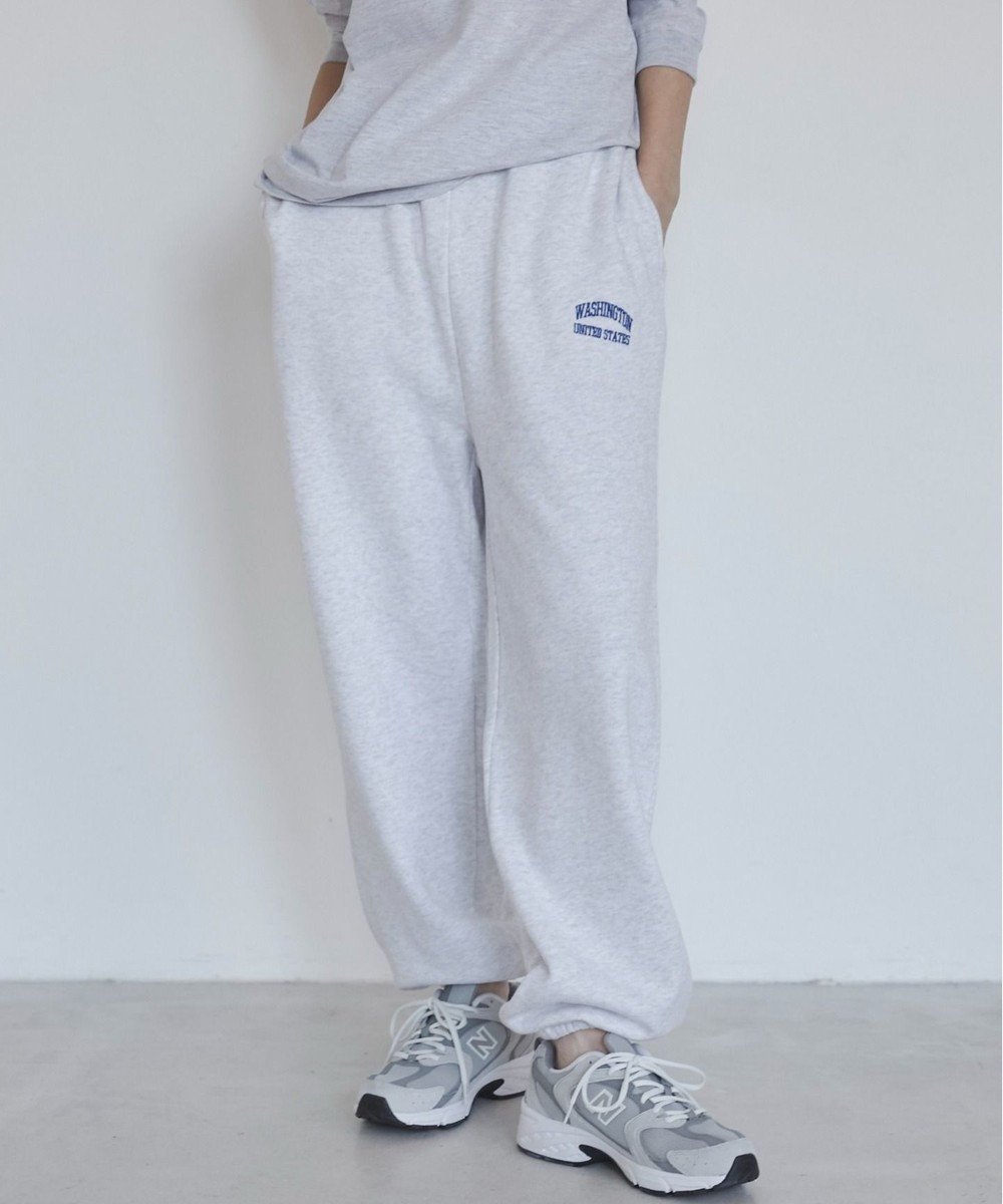 【ウィゴー/WEGO】の【ANGIE VINTAGE】ワンポイント刺繍 裏毛 スウェットパンツ インテリア・キッズ・メンズ・レディースファッション・服の通販 founy(ファニー) 　ファッション　Fashion　レディースファッション　Fashion for Women　パンツ　Pants & Trousers　アウトドア　Outdoor Clothing　シンプル　Simple, Minimal　スタイリッシュ　Stylish, Fashionable　セットアップ　Set-Up, Coordinated Outfit　トレンド　Trend, Trending Now　人気　Popular, Best Seller　バランス　Balance, Style Balance　ポケット　Pocket, Pocket Detail　リラックス　Relax, Relaxed Fit　ルーズ　Loose, Oversized　ワンポイント　One Point, Statement Accent　A/W・秋冬　Autumn/Winter　S/S・春夏　SS, Spring/Summer, Warm Season　おすすめ　Recommended / Our Picks　夏　Summer　ライトグレー|ID: prp329100004872047 ipo3291000000036327191