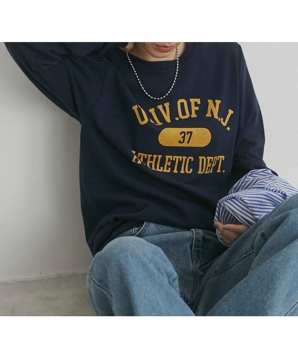 【ウィゴー/WEGO】の【ANGIE VINTAGE】GILDAN カレッジロゴ オーバーサイズ プリント ロンT インテリア・キッズ・メンズ・レディースファッション・服の通販 founy(ファニー) ファッション Fashion レディースファッション Fashion for Women トップス・カットソー Cut & Sew Tops シャツ・ブラウス・オフィスカジュアル Elegant Blouses & Button-Ups ロングTシャツ・Tシャツ Longline T-Shirts & Tees カットソー・ベーシックTシャツ Cut-and-Sewn Tops / Stretch Tees & Basics インナー Innerwear 春 Spring カットソー Cut and Sewn Top カーディガン Cardigan, Knitwear ショルダー Shoulder, Shoulder Strap シンプル Simple, Minimal トレンド Trend, Trending Now ドロップ Drop Shoulder, Dropped Style 長袖 Long Sleeve, Full Sleeve プリント Print, Printed Pattern モチーフ Motif, Design Theme S/S・春夏 SS, Spring/Summer, Warm Season 夏 Summer ネイビー|ID: prp329100004872057 ipo3291000000036327306