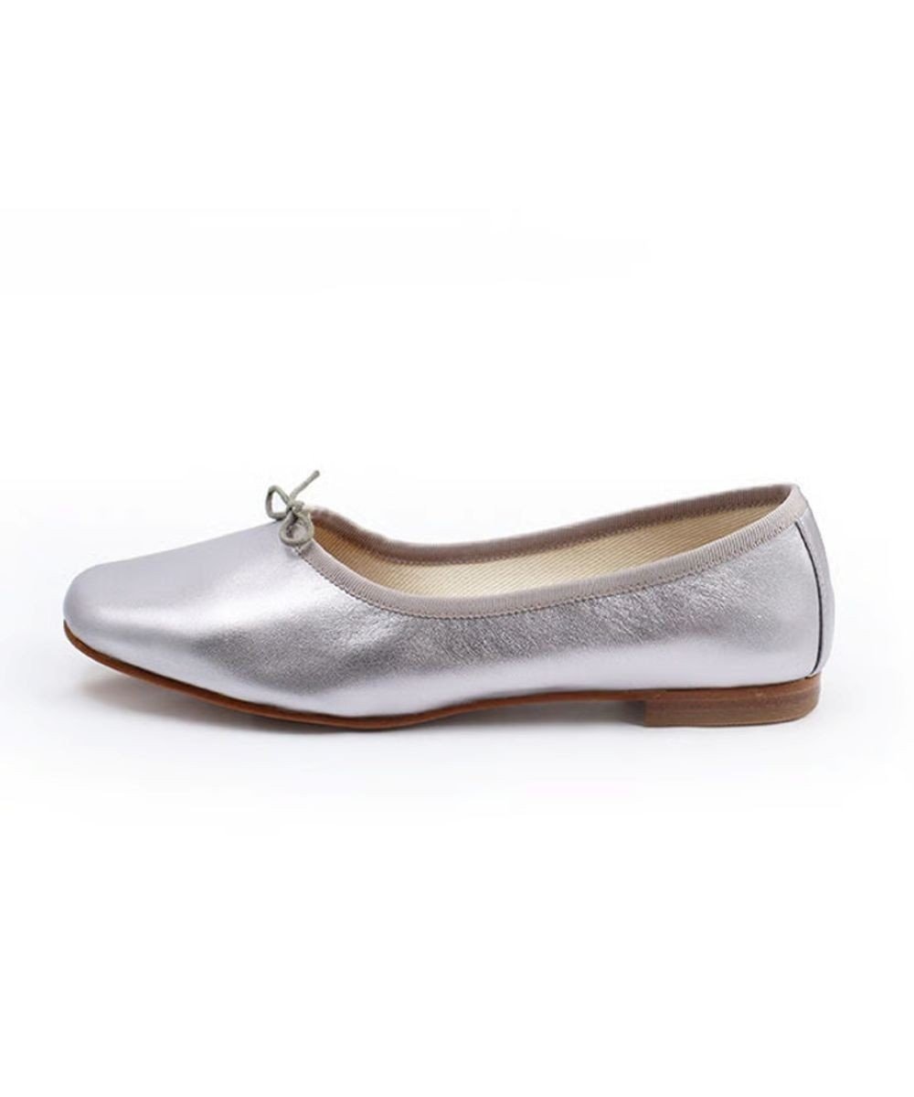 【アポム/APOM】のバレリーナ15 インテリア・キッズ・メンズ・レディースファッション・服の通販 founy(ファニー) ファッション Fashion レディースファッション Fashion for Women インソール Shoe Insole クッション Cushion, Throw Pillow シューズ Shoes, Footwear スクエア Square, Square Shape 定番 Standard, Basic Item バレエ Ballet, Ballet Style パターン Pattern, Design Print フィット Fit, Slim Fit フラット Flat, Flat Shoes リボン Ribbon, Bow おすすめ Recommended / Our Picks 旅行 Travel シルバー|ID: prp329100004872062 ipo3291000000036327380