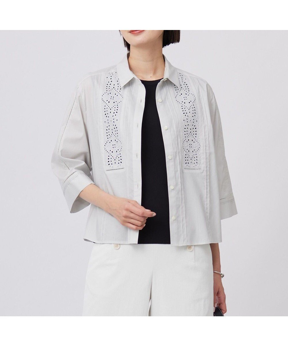 【ジェイ プレス/J.PRESS】の【洗える】セルロースライト刺繍 シャツ ブラウス インテリア・キッズ・メンズ・レディースファッション・服の通販 founy(ファニー) ファッション Fashion レディースファッション Fashion for Women トップス・カットソー Cut & Sew Tops シャツ・ブラウス・オフィスカジュアル Elegant Blouses & Button-Ups コンパクト Compact, Small Size タイプライター Typewriter Fabric, Crisp Cotton トレンド Trend, Trending Now バランス Balance, Style Balance フロント Front, Front Design ワイド Wide, Wide Fit 夏 Summer 春 Spring S/S・春夏 SS, Spring/Summer, Warm Season 洗える Machine Washable ライトグレー系|ID: prp329100004872367 ipo3291000000036338049