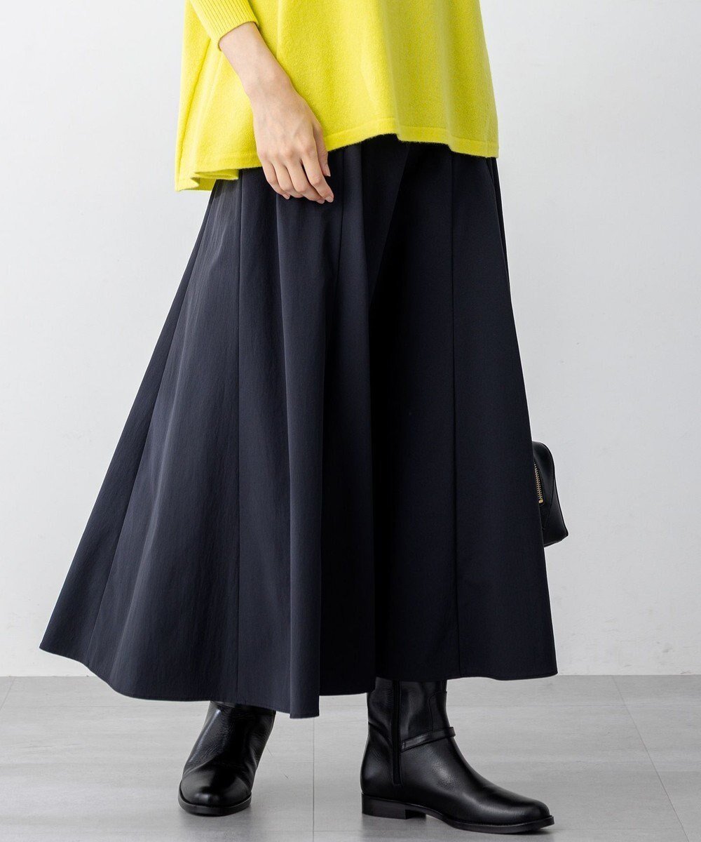 【23区/NIJYUSANKU】の【洗える】ストレッチタイプライター フレア スカート インテリア・キッズ・メンズ・レディースファッション・服の通販 founy(ファニー) 　ファッション　Fashion　レディースファッション　Fashion for Women　スカート　Skirts　Aライン・フレアスカート　A-Line & Flared Skirts　洗える　Machine Washable　軽量　Lightweight, Ultra Light　シンプル　Simple, Minimal　ストレッチ　Stretch, Stretchy Fabric　タイプライター　Typewriter Fabric, Crisp Cotton　タンブラー　Tumbler, Travel Mug　フレア　Flare, Flared　フロント　Front, Front Design　A/W・秋冬　Autumn/Winter　冬　Winter / This Winter　S/S・春夏　SS, Spring/Summer, Warm Season　夏　Summer　2025年　2025　2025-2026秋冬・A/W　Autumn/Winter 2025–26 AW25–26　ブラック系|ID: prp329100004874371 ipo3291000000036357262