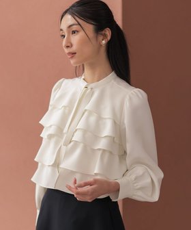 【組曲/KUMIKYOKU】の【KUMIKYOKU NAVY】コンフォータブルドレープ フリルブラウス 人気、トレンドファッション・服の通販 founy(ファニー) ファッション Fashion レディースファッション Fashion for Women トップス・カットソー Cut & Sew Tops シャツ・ブラウス・オフィスカジュアル Elegant Blouses & Button-Ups オケージョン Occasion Wear コレクション Collection, Seasonal Line ジャケット Jacket, Outerwear セットアップ Set-Up, Coordinated Outfit ドレス Dress, One-Piece 人気 Popular, Best Seller フォルム Silhouette, Form フォーマル Formal, Dressy フリル Frill, Ruffle フレア Flare, Flared A/W・秋冬 Autumn/Winter 2022年 2022 S/S・春夏 SS, Spring/Summer, Warm Season 2022-2023秋冬・A/W Autumn/Winter 2022–23 AW22–23 夏 Summer エレガント 上品 Elegant セレモニー Ceremony 入学式 Entrance Ceremony 卒業式 Graduation Ceremony 結婚式 Wedding |ID:prp329100004877007