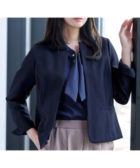 【ティアクラッセ/Tiaclasse】の【ダブルクロス】ノーカラージャケット 人気、トレンドファッション・服の通販 founy(ファニー) ファッション Fashion レディースファッション Fashion for Women アウター Coat / Outerwear Collection レディースジャケット・軽アウター Jackets ノーカラージャケット / シンプル上品コーデ Collarless Jackets アクセサリー Fashion Accessories ウォッシャブル Machine Washable 春 Spring 秋 Autumn ジャケット Jacket, Outerwear スリット Slit, Slit Detail スーツ Suit, Formalwear ダブル Double, Double-Breasted フォルム Silhouette, Form フォーマル Formal, Dressy ポケット Pocket, Pocket Detail 冬 Winter / This Winter A/W・秋冬 Autumn/Winter S/S・春夏 SS, Spring/Summer, Warm Season 夏 Summer セレモニー Ceremony 入学式 Entrance Ceremony 卒業式 Graduation Ceremony ビジネス 仕事 通勤 Business / Work / Commuting |ID:prp329100004877139