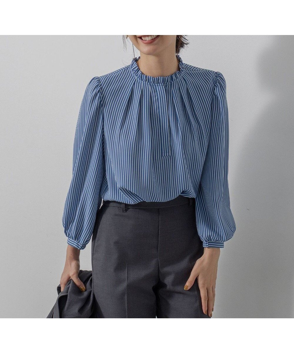 【組曲/KUMIKYOKU】のライトデシンフリル襟 ブラウス インテリア・キッズ・メンズ・レディースファッション・服の通販 founy(ファニー) 　ファッション　Fashion　レディースファッション　Fashion for Women　トップス・カットソー　Cut & Sew Tops　シャツ・ブラウス・オフィスカジュアル　Elegant Blouses & Button-Ups　インナー　Innerwear　ジャケット　Jacket, Outerwear　スキッパー　Skipper, Open Collar　ストライプ　Stripe, Striped Pattern　デニム　Denim, Jeans Material　パウダー　Powder, Soft Tone　フリル　Frill, Ruffle　フロント　Front, Front Design　プリント　Print, Printed Pattern　無地　Plain, Solid Color　A/W・秋冬　Autumn/Winter　S/S・春夏　SS, Spring/Summer, Warm Season　おすすめ　Recommended / Our Picks　夏　Summer　エレガント 上品　Elegant　ブルー系1|ID: prp329100004877421 ipo3291000000036383811