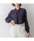 【23区/NIJYUSANKU】のランダムドットプリント タックブラウス 人気、トレンドファッション・服の通販 founy(ファニー) ファッション Fashion レディースファッション Fashion for Women トップス・カットソー Cut & Sew Tops シャツ・ブラウス・オフィスカジュアル Elegant Blouses & Button-Ups 春 Spring シンプル Simple, Minimal ジャケット Jacket, Outerwear ドット Polka Dot, Dot Pattern ドレープ Drape, Draping Fabric なめらか Smooth, Silky Texture フロント Front, Front Design S/S・春夏 SS, Spring/Summer, Warm Season 夏 Summer エレガント 上品 Elegant セレモニー Ceremony 2026年 2026 thumbnail ネイビー系|ID: prp329100004877431 ipo3291000000036383866