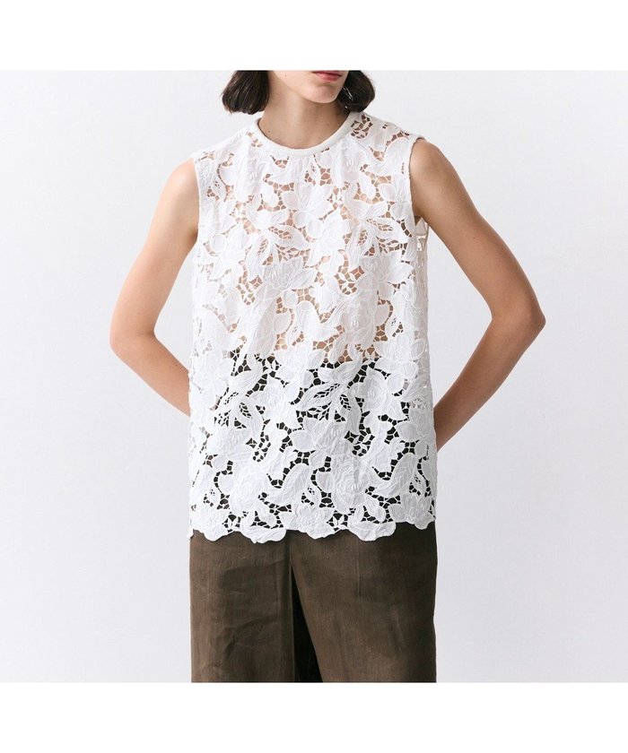 【ベイジ,/BEIGE,】のCITRINE / エンブロイダリーレースノースリーブブラウス インテリア・キッズ・メンズ・レディースファッション・服の通販 founy(ファニー) https://founy.com/ ファッション Fashion レディースファッション Fashion for Women トップス・カットソー Cut & Sew Tops キャミソール&ノースリーブ Camisoles & Sleeveless Tops シャツ・ブラウス・オフィスカジュアル Elegant Blouses & Button-Ups インナー Innerwear エンブロイダリー Embroidery Design オケージョン Occasion Wear シンプル Simple, Minimal ジャケット Jacket, Outerwear セレモニー Ceremony タイトスカート Pencil Skirt, Tight Skirt デニム Denim, Jeans Material ノースリーブ Sleeveless, No-Sleeve フェミニン Feminine, Girly ボトム Bottoms, Lower Wear レース Lace, Lace Fabric 夏 Summer 春 Spring S/S・春夏 SS, Spring/Summer, Warm Season 洗える Machine Washable |ID: prp329100004880084 ipo3291000000036416569