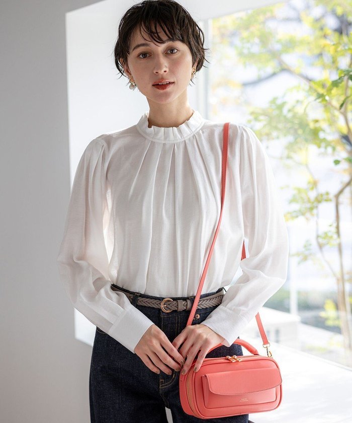 【23区/NIJYUSANKU】の【VERY掲載】TRオーガンジー 2WAY ボウタイブラウス インテリア・キッズ・メンズ・レディースファッション・服の通販 founy(ファニー) https://founy.com/ 雑誌掲載アイテム Magazine Picks & Fashion Features ファッション雑誌 Fashion Magazines ヴェリィ VERY ファッション Fashion レディースファッション Fashion for Women トップス・カットソー Cut & Sew Tops シャツ・ブラウス・オフィスカジュアル Elegant Blouses & Button-Ups オーガンジー Organza Fabric 春 Spring カーディガン Cardigan, Knitwear 3月号 March Issue シアー Sheer, See-Through ジャケット Jacket, Outerwear スウェット / スエット Sweatshirt, Sweatwear 雑誌 Magazine, Fashion Magazine ツイル Twist, Twisted Detail ドレープ Drape, Draping Fabric ハイネック High Neck, Mock Neck リボン Ribbon, Bow S/S・春夏 SS, Spring/Summer, Warm Season おすすめ Recommended / Our Picks 夏 Summer エレガント 上品 Elegant セレモニー Ceremony 2026年 2026 |ID: prp329100004881108 ipo3291000000036432618