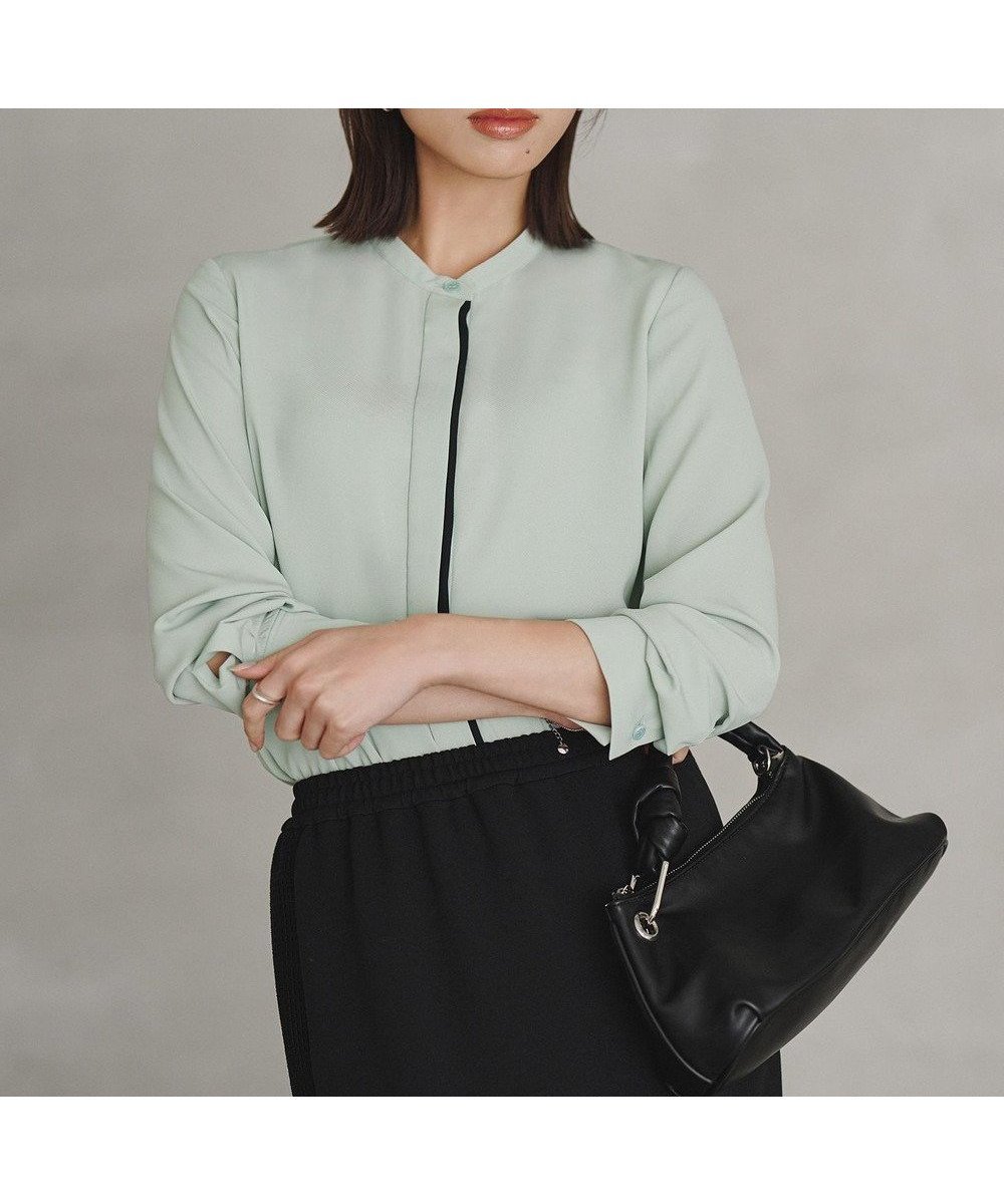 【アイシービー/iCB】の【新色追加・WEB限定カラーあり】BackSatinAmunzen バンドカラーブラウス インテリア・キッズ・メンズ・レディースファッション・服の通販 founy(ファニー) 　ファッション　Fashion　レディースファッション　Fashion for Women　トップス・カットソー　Cut & Sew Tops　シャツ・ブラウス・オフィスカジュアル　Elegant Blouses & Button-Ups　インナー　Innerwear　サテン　Satin, Glossy Fabric　ストライプ　Stripe, Striped Pattern　スーツ　Suit, Formalwear　チェーン　Chain, Chain Strap　定番　Standard, Basic Item　人気　Popular, Best Seller　ハイネック　High Neck, Mock Neck　プリント　Print, Printed Pattern　A/W・秋冬　Autumn/Winter　セレモニー　Ceremony　ビジネス 仕事 通勤　Business / Work / Commuting　2025年　2025　2025-2026秋冬・A/W　Autumn/Winter 2025–26 AW25–26　スモークグリーン|ID: prp329100004881158 ipo3291000000036432942