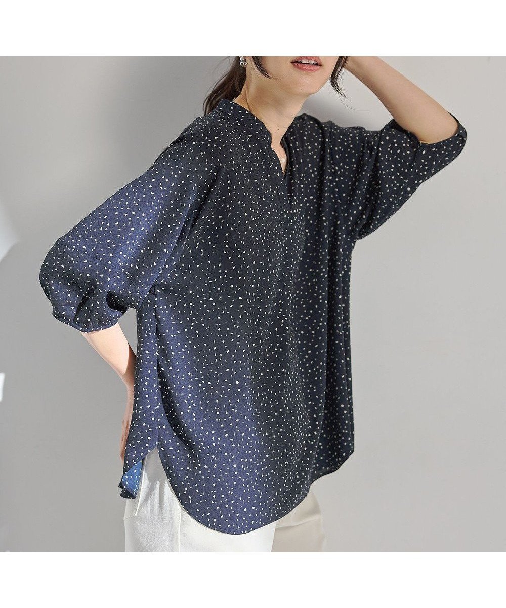 【エニー/ANY】のドルマンスキッパードットブラウス インテリア・キッズ・メンズ・レディースファッション・服の通販 founy(ファニー) ファッション Fashion レディースファッション Fashion for Women トップス・カットソー Cut & Sew Tops シャツ・ブラウス・オフィスカジュアル Elegant Blouses & Button-Ups ジョーゼット Georgette, Semi-Sheer Fabric スキッパー Skipper, Open Collar スリーブ Sleeve, Long Sleeve / Short Sleeve デニム Denim, Jeans Material ドット Polka Dot, Dot Pattern バランス Balance, Style Balance ボトム Bottoms, Lower Wear エレガント 上品 Elegant 夏 Summer 春 Spring S/S・春夏 SS, Spring/Summer, Warm Season 楽ちん Easy Fit, Comfortable 洗える Machine Washable ビジネス 仕事 通勤 Business / Work / Commuting ネイビー系|ID: prp329100004881396 ipo3291000000036434631