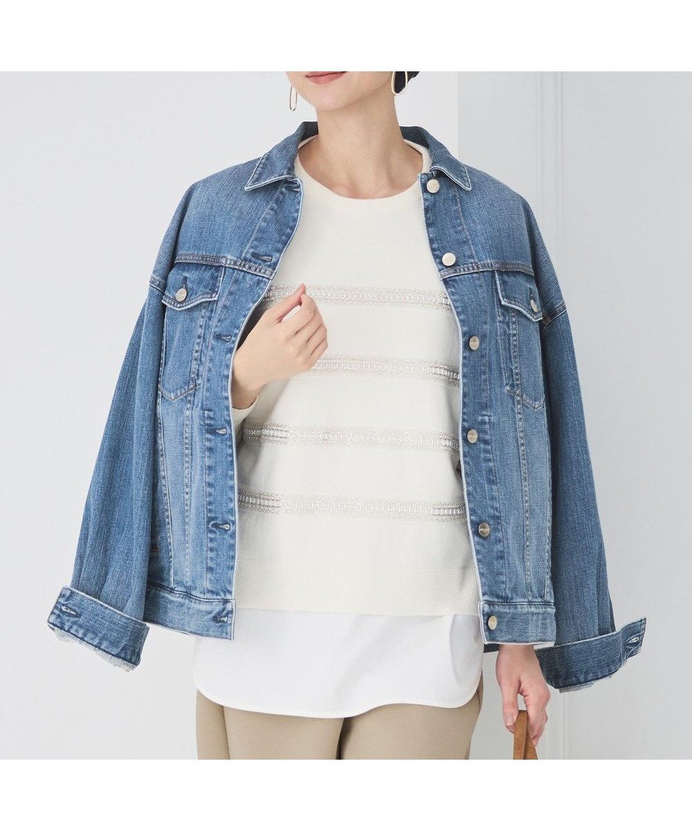 【23区/NIJYUSANKU】の【滝沢眞規子さん着用/RED CARD TOKYO×23区】オーバーサイズ デニム ジャケット インテリア・キッズ・メンズ・レディースファッション・服の通販 founy(ファニー) 　雑誌掲載アイテム　Magazine Picks & Fashion Features　ファッション雑誌　Fashion Magazines　オッジ　Oggi　ファッションモデル・俳優・女優　Models　女性　Women　滝沢眞規子　Takizawa Makiko　ファッション　Fashion　レディースファッション　Fashion for Women　アウター　Coat / Outerwear Collection　レディースジャケット・軽アウター　Jackets　デニムジャケット / カジュアルアウター　Denim Jackets　1月号　January Issue　インディゴ　Indigo Denim　ウォッシュ　Washed Finish　ヴィンテージ　Vintage Style　クラシック　Classic, Timeless Style　今季　This Season, Current Season　3月号　March Issue　シンプル　Simple, Minimal　ジャケット　Jacket, Outerwear　ストレッチ　Stretch, Stretchy Fabric　センター　Center, Center Line　雑誌　Magazine, Fashion Magazine　デニム　Denim, Jeans Material　パターン　Pattern, Design Print　プレミアム　Premium, High-End　ベーシック　Basic, Essential　モダン　Modern, Contemporary　リアル　Real, Realistic　ワイド　Wide, Wide Fit　ライトブルー系|ID: prp329100004881454 ipo3291000000036435021