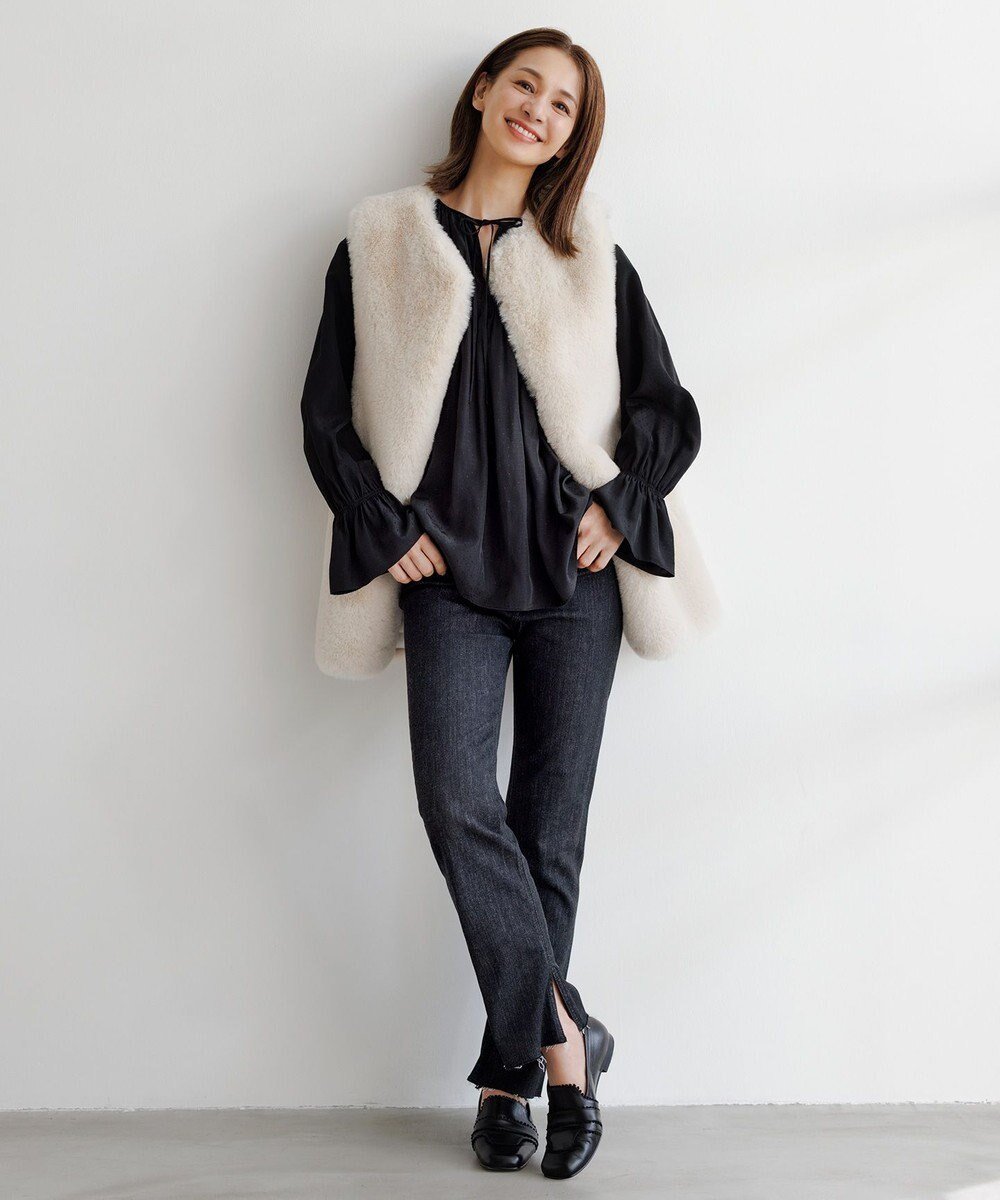 【アンフィーロ 自由区/UNFILO】の【UNFILO DENIM】撥水 スリムフィットデニム インテリア・キッズ・メンズ・レディースファッション・服の通販 founy(ファニー) 　ファッション　Fashion　レディースファッション　Fashion for Women　パンツ　Pants & Trousers　デニムパンツ・ジーンズ・美脚デニム　Denim Jeans & Pants　秋　Autumn　ストレッチ　Stretch, Stretchy Fabric　スリット　Slit, Slit Detail　デニム　Denim, Jeans Material　フィット　Fit, Slim Fit　A/W・秋冬　Autumn/Winter　S/S・春夏　SS, Spring/Summer, Warm Season　夏　Summer　ブラック|ID: prp329100004884937 ipo3291000000036465113