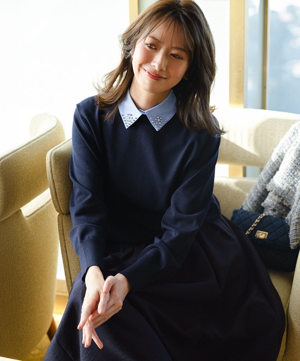 【23区/NIJYUSANKU】の【WEB 一部店舗限定】ビジューデザイン 2WAY ニット インテリア・キッズ・メンズ・レディースファッション・服の通販 founy(ファニー) 　ファッション　Fashion　レディースファッション　Fashion for Women　トップス・カットソー　Cut & Sew Tops　ニット　Knit Tops & Sweaters　春　Spring　シルク　Silk, 100% Silk　シンプル　Simple, Minimal　ストレッチ　Stretch, Stretchy Fabric　セーター　Sweater, Knitwear　ダウン　Down, Puffer　デニム　Denim, Jeans Material　ドッキング　Docking, Mixed Material　ビジュー　Bijou, Jewel-like Accent　S/S・春夏　SS, Spring/Summer, Warm Season　夏　Summer　エレガント 上品　Elegant　2026年　2026　ネイビー系|ID: prp329100004887766 ipo3291000000036498026