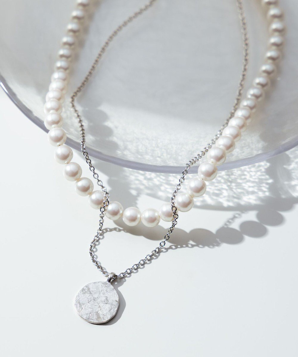 【23区/NIJYUSANKU】の2WAY パール コイン ネックレス インテリア・キッズ・メンズ・レディースファッション・服の通販 founy(ファニー) 　ファッション　Fashion　レディースファッション　Fashion for Women　ジュエリー　Jewelry　ネックレス　Necklaces & Pendants　2025年　2025　2025春夏・S/S　Spring/Summer 2025 SS25　おすすめ　Recommended / Our Picks　アクセサリー　Fashion Accessories　オケージョン　Occasion Wear　コイン　Coin, Coin Design　シルバー　Silver, Metallic Silver　シンプル　Simple, Minimal　トレンド　Trend, Trending Now　ネックレス　Necklace, Pendant Necklace　パール　Pearl, Pearl Accent　エレガント 上品　Elegant　シルバー系|ID: prp329100004888888 ipo3291000000036515235