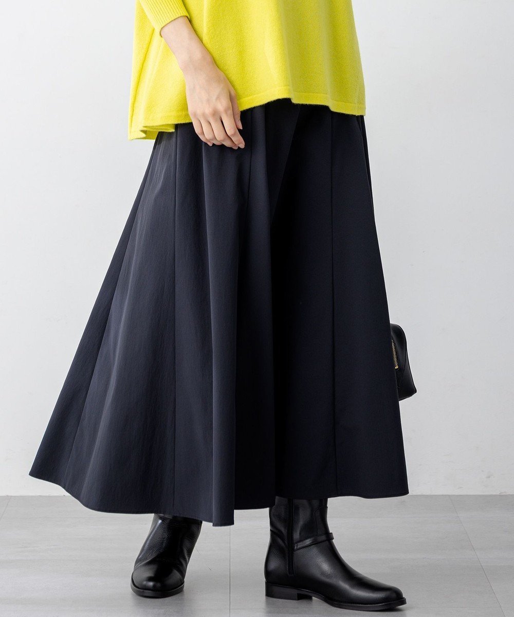 【23区/NIJYUSANKU】の【洗える】ストレッチタイプライター フレア スカート インテリア・キッズ・メンズ・レディースファッション・服の通販 founy(ファニー) 　ファッション　Fashion　レディースファッション　Fashion for Women　スカート　Skirts　Aライン・フレアスカート　A-Line & Flared Skirts　洗える　Machine Washable　軽量　Lightweight, Ultra Light　シンプル　Simple, Minimal　ストレッチ　Stretch, Stretchy Fabric　タイプライター　Typewriter Fabric, Crisp Cotton　タンブラー　Tumbler, Travel Mug　フレア　Flare, Flared　フロント　Front, Front Design　A/W・秋冬　Autumn/Winter　冬　Winter / This Winter　S/S・春夏　SS, Spring/Summer, Warm Season　夏　Summer　2025年　2025　2025-2026秋冬・A/W　Autumn/Winter 2025–26 AW25–26　ブラック系|ID: prp329100004889302 ipo3291000000036531886