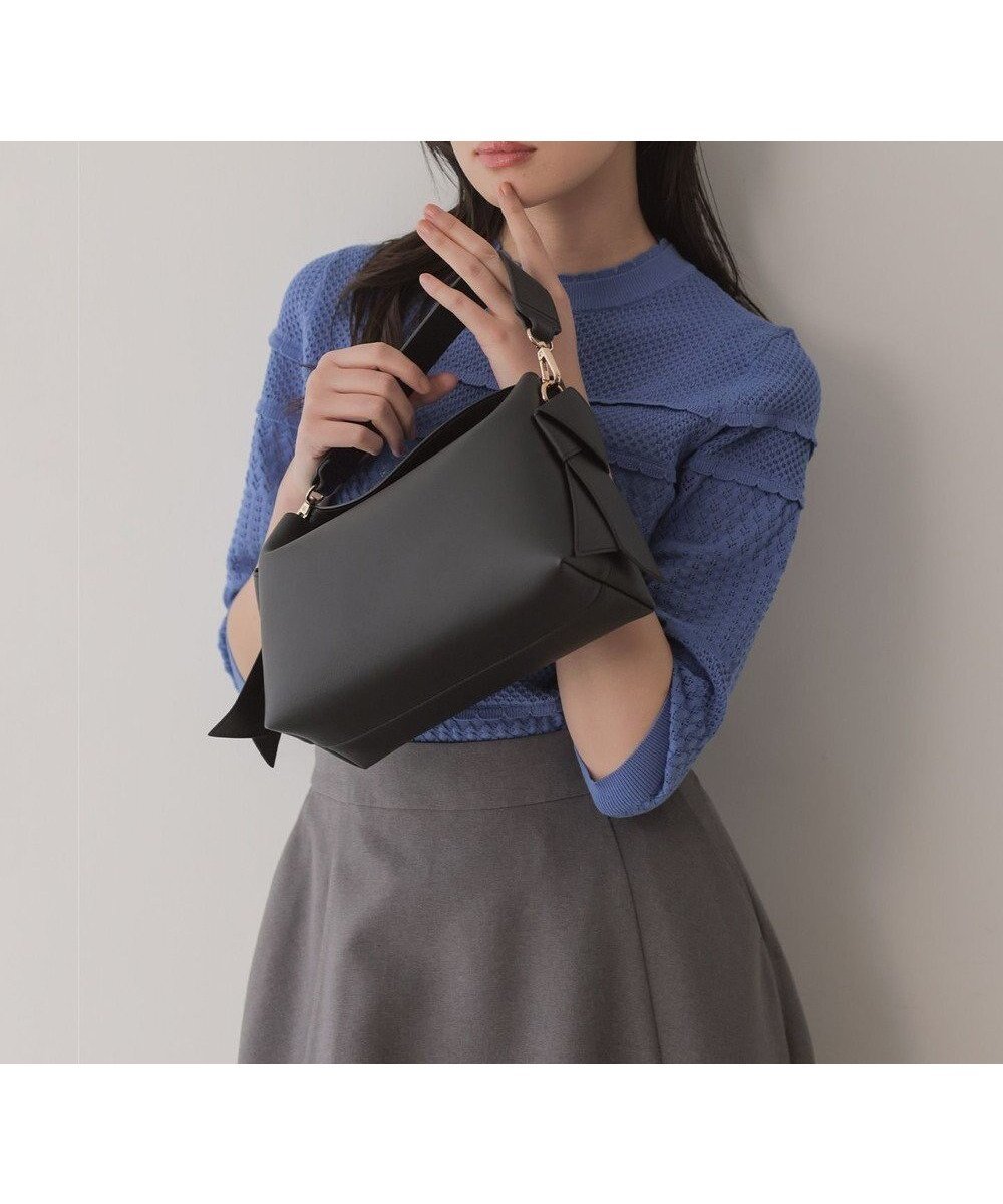 【組曲/KUMIKYOKU】のブロードノット2WAYソフトショルダー バッグ インテリア・キッズ・メンズ・レディースファッション・服の通販 founy(ファニー) ファッション Fashion レディースファッション Fashion for Women バッグ Bags コンパクト Compact, Small Size 軽量 Lightweight, Ultra Light ショルダー Shoulder, Shoulder Strap シンプル Simple, Minimal ブロード Broadcloth, Fine Cotton マグネット Magnet, Magnetic Closure ブラック系|ID: prp329100004889549 ipo3291000000036534623