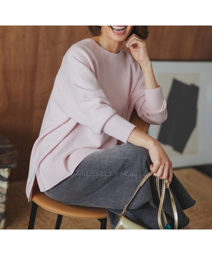 【アンフィーロ 自由区/UNFILO】のコットンカシミヤニット クルーネック インテリア・キッズ・メンズ・レディースファッション・服の通販 founy(ファニー) https://founy.com/ ファッション Fashion レディースファッション Fashion for Women トップス・カットソー Cut & Sew Tops ニット Knit Tops & Sweaters ウォッシャブル Machine Washable 抗菌 Antibacterial, Bacteria-Resistant スリット Slit, Slit Detail スリーブ Sleeve, Long Sleeve / Short Sleeve セーター Sweater, Knitwear フォルム Silhouette, Form ヘムライン Hemline, Bottom Cut ポンチョ Poncho, Cape Style リラックス Relax, Relaxed Fit ワイド Wide, Wide Fit A/W・秋冬 Autumn/Winter エレガント 上品 Elegant |ID: prp329100004891328 ipo3291000000036561460