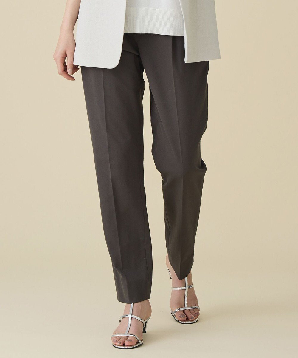 【自由区/JIYU-KU】の【新色追加・人気のため再入荷・ウエストゴム】ライトフィールジャージータックテーパード パンツ インテリア・キッズ・メンズ・レディースファッション・服の通販 founy(ファニー) 　ファッション　Fashion　レディースファッション　Fashion for Women　パンツ　Pants & Trousers　コンパクト　Compact, Small Size　ストレッチ　Stretch, Stretchy Fabric　人気　Popular, Best Seller　再入荷　Restock / Back in Stock　夏　Summer　春　Spring　S/S・春夏　SS, Spring/Summer, Warm Season　[新色]グレー|ID: prp329100004891780 ipo3291000000036565156