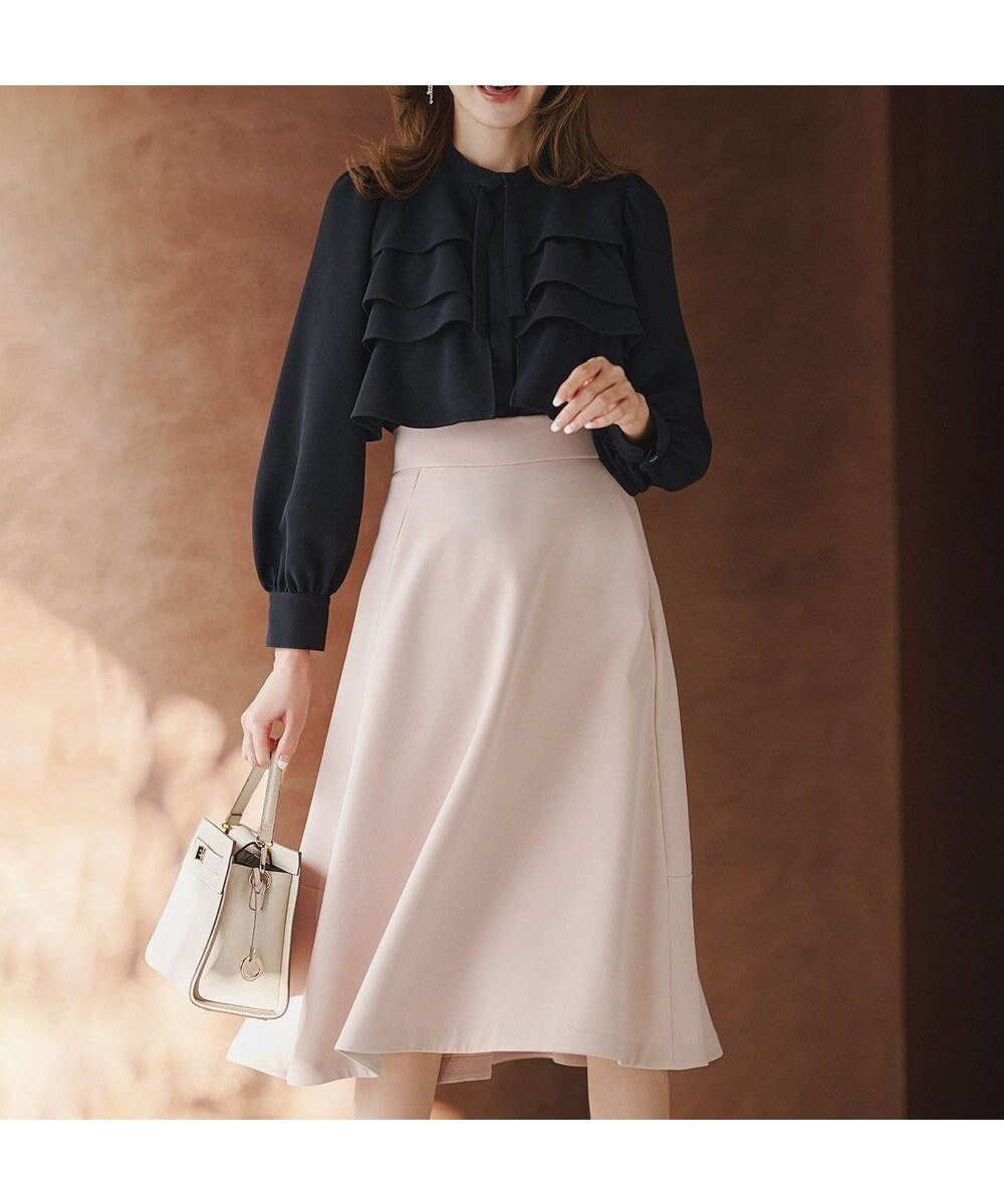 【組曲/KUMIKYOKU】の【KUMIKYOKU NAVY】コンフォータブルドレープ フレアスカート インテリア・キッズ・メンズ・レディースファッション・服の通販 founy(ファニー) 　ファッション　Fashion　レディースファッション　Fashion for Women　スカート　Skirts　Aライン・フレアスカート　A-Line & Flared Skirts　オケージョン　Occasion Wear　コレクション　Collection, Seasonal Line　ジャケット　Jacket, Outerwear　フォルム　Silhouette, Form　フォーマル　Formal, Dressy　フレア　Flare, Flared　ベスト　Vest, Waistcoat　A/W・秋冬　Autumn/Winter　2022年　2022　S/S・春夏　SS, Spring/Summer, Warm Season　2022-2023秋冬・A/W　Autumn/Winter 2022–23 AW22–23　夏　Summer　エレガント 上品　Elegant　セレモニー　Ceremony　入学式　Entrance Ceremony　卒業式　Graduation Ceremony　シャンパンピンク系|ID: prp329100004891844 ipo3291000000036565795