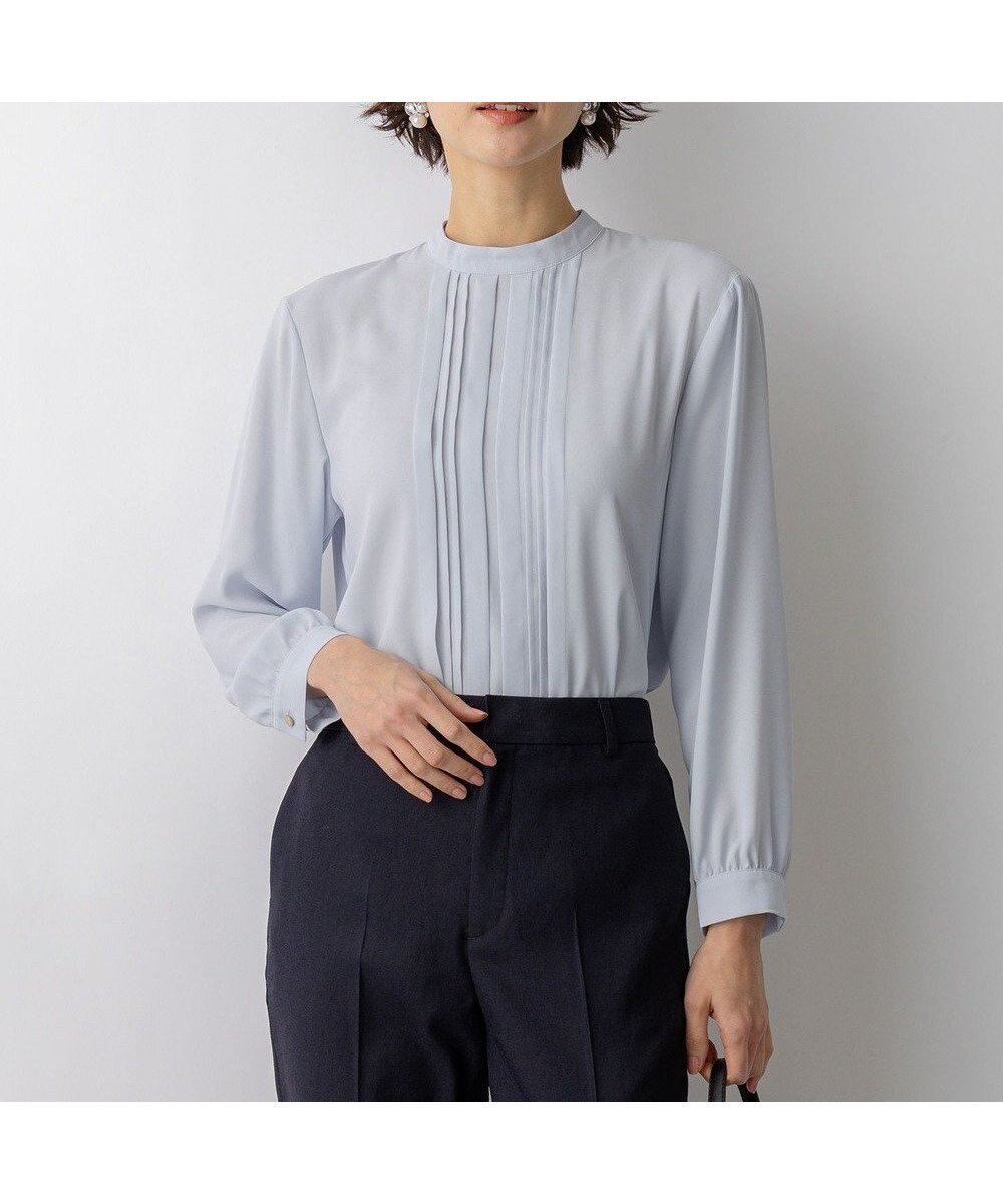 【23区/NIJYUSANKU】のバックサテンアムンゼン フロントタックブラウス インテリア・キッズ・メンズ・レディースファッション・服の通販 founy(ファニー) 　ファッション　Fashion　レディースファッション　Fashion for Women　トップス・カットソー　Cut & Sew Tops　シャツ・ブラウス・オフィスカジュアル　Elegant Blouses & Button-Ups　インナー　Innerwear　春　Spring　カーディガン　Cardigan, Knitwear　吸水　Absorbent, Quick-Dry　シンプル　Simple, Minimal　ジャケット　Jacket, Outerwear　ドレープ　Drape, Draping Fabric　フロント　Front, Front Design　ロング　Long, Long-Length　S/S・春夏　SS, Spring/Summer, Warm Season　おすすめ　Recommended / Our Picks　夏　Summer　エレガント 上品　Elegant　セレモニー　Ceremony　2026年　2026　スカイブルー系|ID: prp329100004891848 ipo3291000000036565839