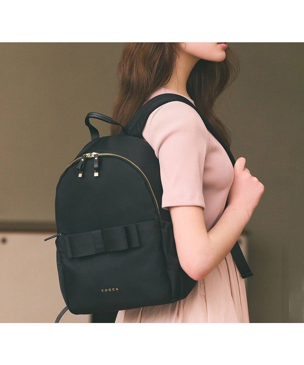 【トッカ/TOCCA】のRIBBON BRICK BACKPACK バックパック インテリア・キッズ・メンズ・レディースファッション・服の通販 founy(ファニー) 　ファッション　Fashion　レディースファッション　Fashion for Women　バッグ　Bags　ジップ　Zip, Zipper　財布　Wallet, Purse　フロント　Front, Front Design　ポケット　Pocket, Pocket Detail　メタル　Metal, Metal Parts　モチーフ　Motif, Design Theme　リボン　Ribbon, Bow　リュック　Backpack, Rucksack　旅行　Travel　エレガント 上品　Elegant　ビジネス 仕事 通勤　Business / Work / Commuting　ブラック系|ID: prp329100004892180 ipo3291000000036568470