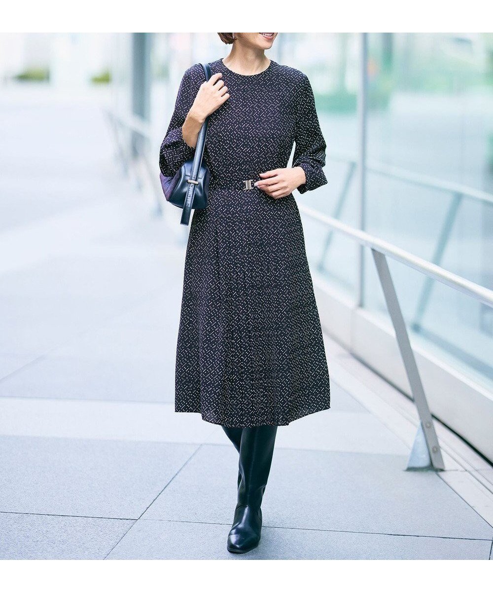 【自由区/JIYU-KU】の【大好評アイテム・新色追加・1枚でサマになる】ライトサテン ワンピース 人気、トレンドファッション・服の通販 founy(ファニー) 　ファッション　Fashion　レディースファッション　Fashion for Women　ワンピース　Dresses　サテン　Satin, Glossy Fabric　ストレッチ　Stretch, Stretchy Fabric　ドット　Polka Dot, Dot Pattern　ドレープ　Drape, Draping Fabric　フロント　Front, Front Design　プリーツ　Pleats, Pleated　モチーフ　Motif, Design Theme　無地　Plain, Solid Color　A/W・秋冬　Autumn/Winter　S/S・春夏　SS, Spring/Summer, Warm Season　おすすめ　Recommended / Our Picks　夏　Summer　セレモニー　Ceremony　ビジネス 仕事 通勤　Business / Work / Commuting　 other-1|ID: prp329100004895599 ipo3291000000036598982