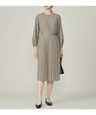 【自由区/JIYU-KU】の【大好評アイテム・新色追加・1枚でサマになる】ライトサテン ワンピース 人気、トレンドファッション・服の通販 founy(ファニー) ファッション Fashion レディースファッション Fashion for Women ワンピース Dresses サテン Satin, Glossy Fabric ストレッチ Stretch, Stretchy Fabric ドット Polka Dot, Dot Pattern ドレープ Drape, Draping Fabric フロント Front, Front Design プリーツ Pleats, Pleated モチーフ Motif, Design Theme 無地 Plain, Solid Color A/W・秋冬 Autumn/Winter S/S・春夏 SS, Spring/Summer, Warm Season おすすめ Recommended / Our Picks 夏 Summer セレモニー Ceremony ビジネス 仕事 通勤 Business / Work / Commuting thumbnail カーキ×オフ|ID: prp329100004895599 ipo3291000000036598988