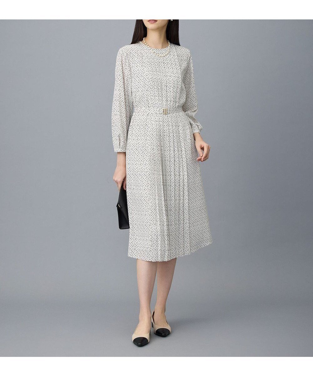 【自由区/JIYU-KU】の【大好評アイテム・新色追加・1枚でサマになる】ライトサテン ワンピース インテリア・キッズ・メンズ・レディースファッション・服の通販 founy(ファニー) 　ファッション　Fashion　レディースファッション　Fashion for Women　ワンピース　Dresses　サテン　Satin, Glossy Fabric　ストレッチ　Stretch, Stretchy Fabric　ドット　Polka Dot, Dot Pattern　ドレープ　Drape, Draping Fabric　フロント　Front, Front Design　プリーツ　Pleats, Pleated　モチーフ　Motif, Design Theme　無地　Plain, Solid Color　A/W・秋冬　Autumn/Winter　S/S・春夏　SS, Spring/Summer, Warm Season　おすすめ　Recommended / Our Picks　夏　Summer　セレモニー　Ceremony　ビジネス 仕事 通勤　Business / Work / Commuting　[新色]ベージュ×ブラック|ID: prp329100004895599 ipo3291000000036598995