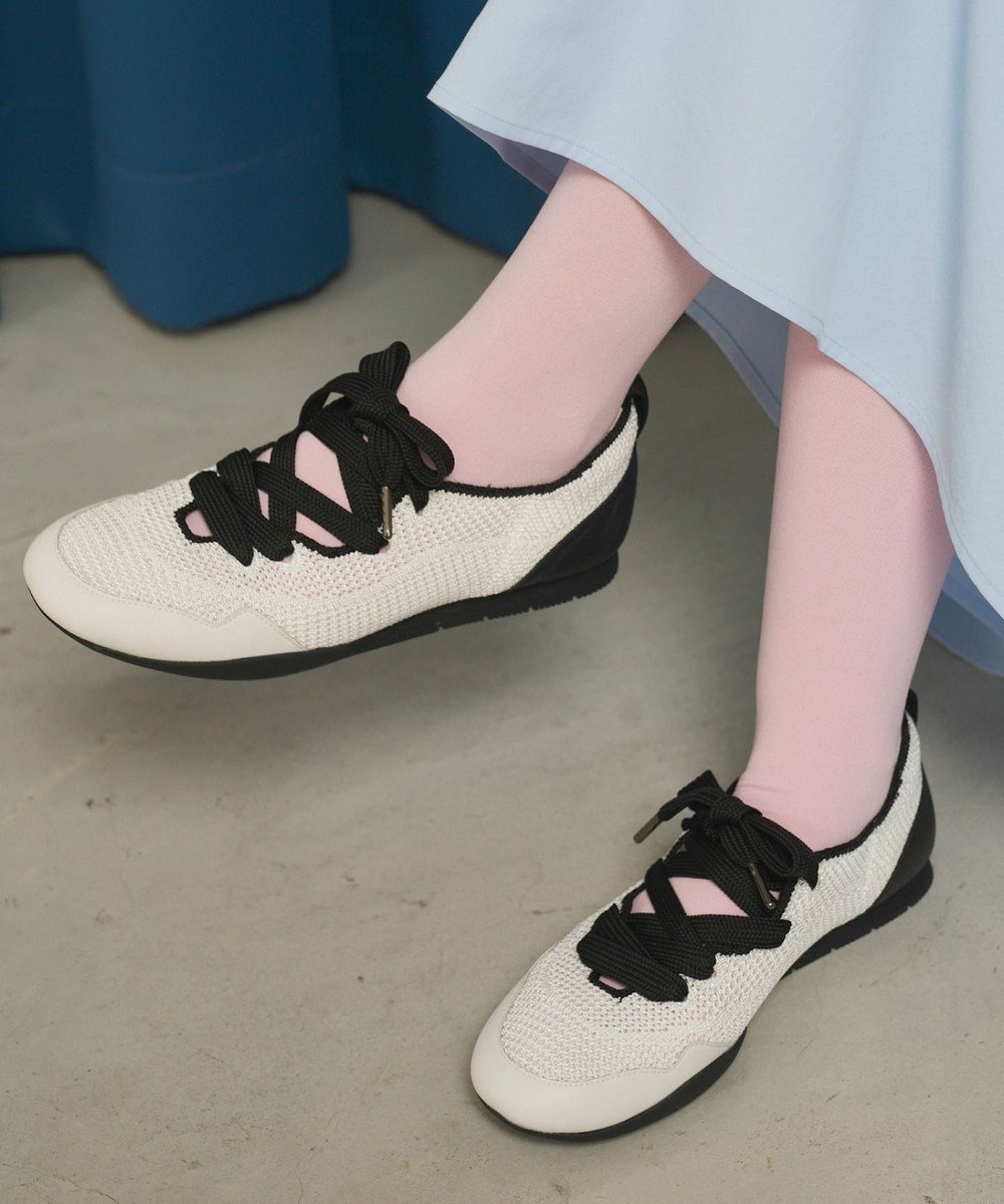 【ステッピ/steppi】のロープロ リボン スニーカー インテリア・キッズ・メンズ・レディースファッション・服の通販 founy(ファニー) ファッション Fashion レディースファッション Fashion for Women 春 Spring 洗える Machine Washable 秋 Autumn クッション Cushion, Throw Pillow 軽量 Lightweight, Ultra Light サンダル Sandals, Summer Shoes シューズ Shoes, Footwear スニーカー Sneakers, Trainers ソックス Socks, Hosiery トレンド Trend, Trending Now バレエ Ballet, Ballet Style リボン Ribbon, Bow レース Lace, Lace Fabric 夏 Summer ブラック×ホワイト|ID: prp329100004895613 ipo3291000000036599155