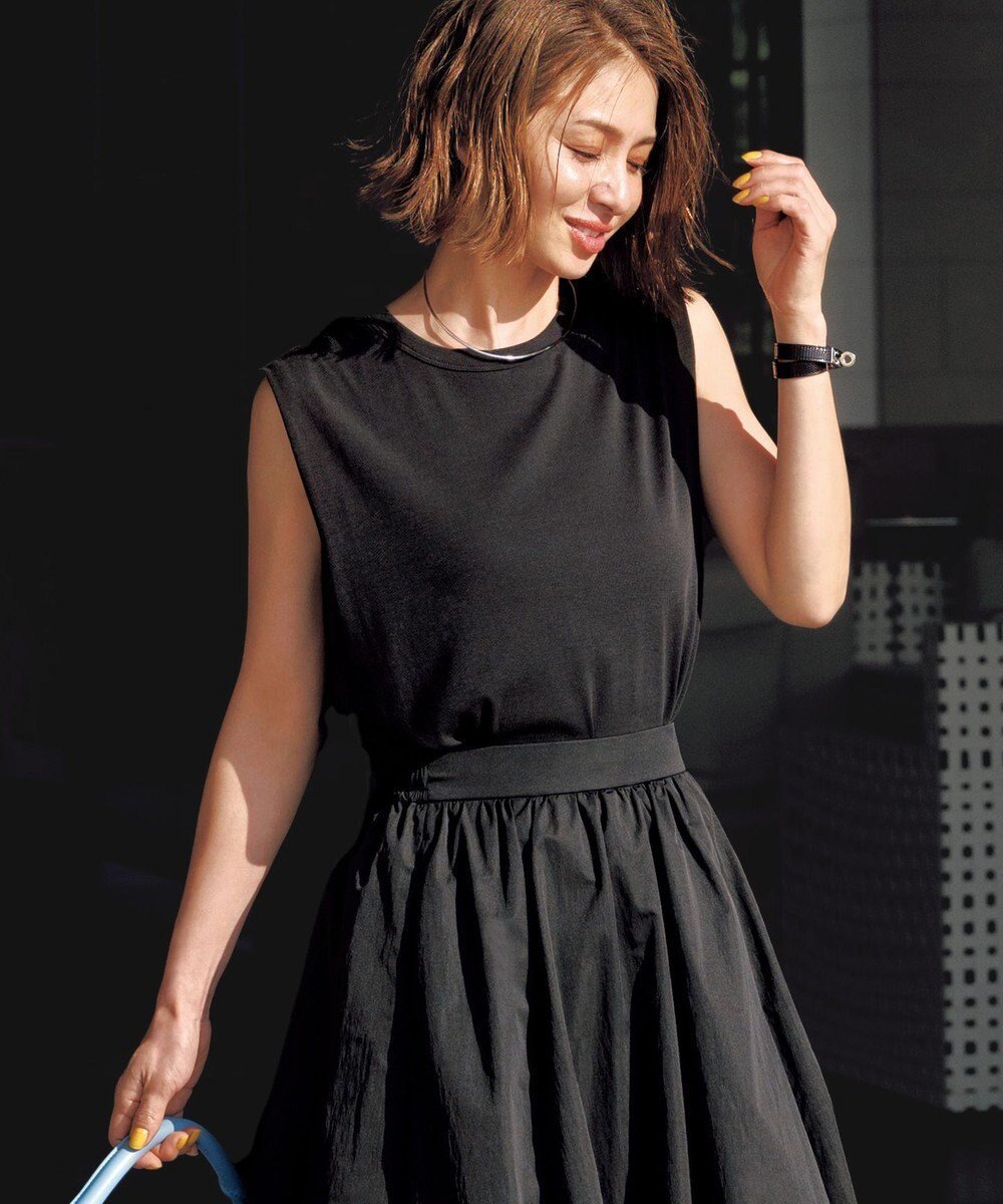 【アンフィーロ 自由区/UNFILO】のドライタッチフライス ノースリーブT インテリア・キッズ・メンズ・レディースファッション・服の通販 founy(ファニー) 　ファッション　Fashion　レディースファッション　Fashion for Women　トップス・カットソー　Cut & Sew Tops　キャミソール&ノースリーブ　Camisoles & Sleeveless Tops　シャツ・ブラウス・オフィスカジュアル　Elegant Blouses & Button-Ups　ロングTシャツ・Tシャツ　Longline T-Shirts & Tees　カットソー・ベーシックTシャツ　Cut-and-Sewn Tops / Stretch Tees & Basics　インナー　Innerwear　春　Spring　カットソー　Cut and Sewn Top　ストレッチ　Stretch, Stretchy Fabric　ダブル　Double, Double-Breasted　ノースリーブ　Sleeveless, No-Sleeve　ボトム　Bottoms, Lower Wear　S/S・春夏　SS, Spring/Summer, Warm Season　夏　Summer　ブラック|ID: prp329100004898239 ipo3291000000036643091