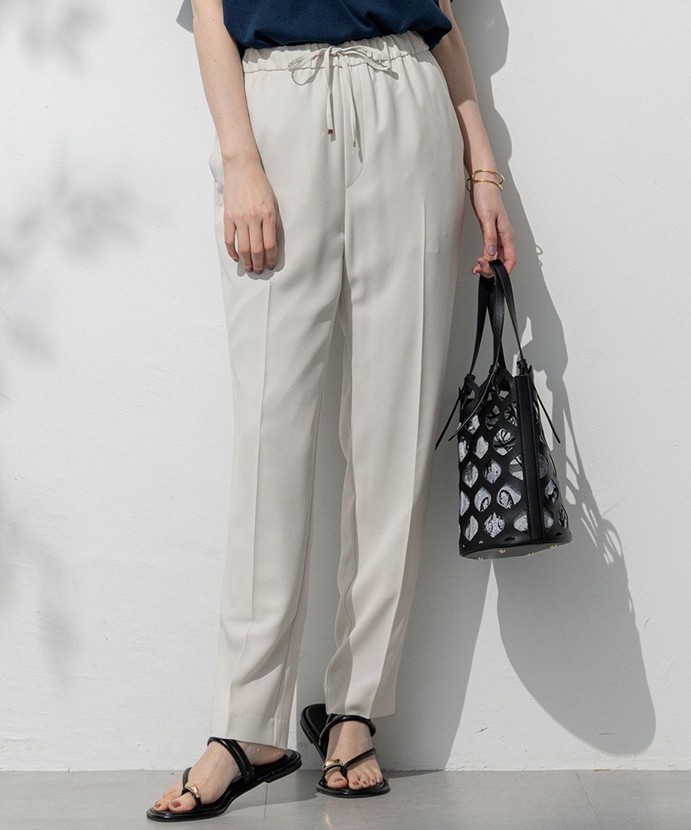 【23区/NIJYUSANKU】の【Oggi・CLASSY.掲載】ストレッチジョーゼット テーパード パンツ インテリア・キッズ・メンズ・レディースファッション・服の通販 founy(ファニー) 雑誌掲載アイテム Magazine Picks & Fashion Features ファッション雑誌 Fashion Magazines オッジ Oggi クラッシィ CLASSY. ファッション Fashion レディースファッション Fashion for Women パンツ Pants & Trousers 春 Spring 5月号 May Issue 吸水 Absorbent, Quick-Dry ジョーゼット Georgette, Semi-Sheer Fabric ストレッチ Stretch, Stretchy Fabric スマート Smart, Elegant セットアップ Set-Up, Coordinated Outfit センター Center, Center Line 雑誌 Magazine, Fashion Magazine テーパード Tapered, Tapered Pants 定番 Standard, Basic Item S/S・春夏 SS, Spring/Summer, Warm Season おすすめ Recommended / Our Picks 夏 Summer ベージュ系|ID: prp329100004910786 ipo3291000000036795550
