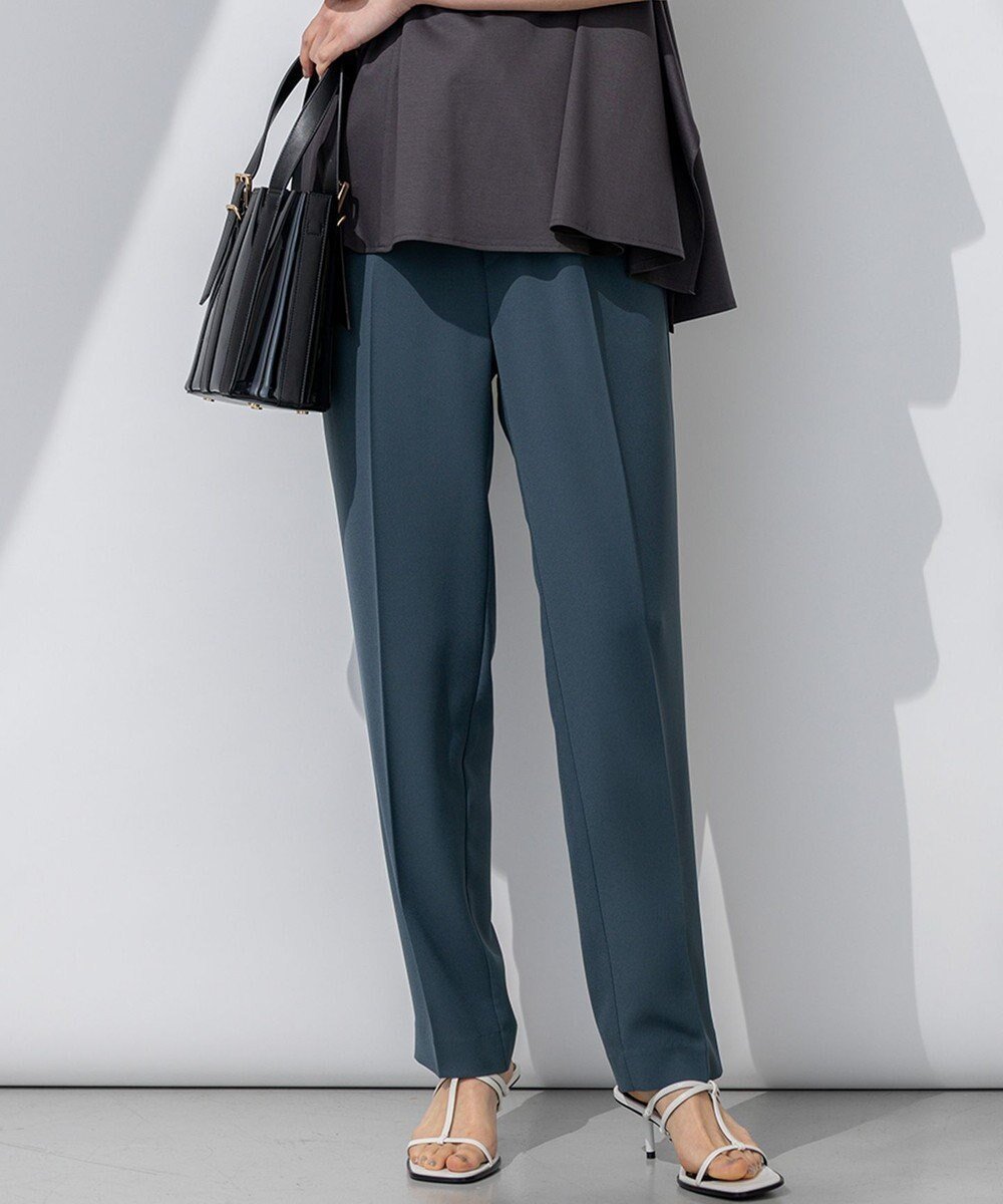 【23区/NIJYUSANKU】の【Oggi・CLASSY.掲載】ストレッチジョーゼット テーパード パンツ インテリア・キッズ・メンズ・レディースファッション・服の通販 founy(ファニー) 雑誌掲載アイテム Magazine Picks & Fashion Features ファッション雑誌 Fashion Magazines オッジ Oggi クラッシィ CLASSY. ファッション Fashion レディースファッション Fashion for Women パンツ Pants & Trousers 春 Spring 5月号 May Issue 吸水 Absorbent, Quick-Dry ジョーゼット Georgette, Semi-Sheer Fabric ストレッチ Stretch, Stretchy Fabric スマート Smart, Elegant セットアップ Set-Up, Coordinated Outfit センター Center, Center Line 雑誌 Magazine, Fashion Magazine テーパード Tapered, Tapered Pants 定番 Standard, Basic Item S/S・春夏 SS, Spring/Summer, Warm Season おすすめ Recommended / Our Picks 夏 Summer ダークグリーン系|ID: prp329100004910786 ipo3291000000036795552