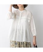 【23区/NIJYUSANKU】のコットンボイル ピンタック ブラウス 人気、トレンドファッション・服の通販 founy(ファニー) ファッション Fashion レディースファッション Fashion for Women トップス・カットソー Cut & Sew Tops シャツ・ブラウス・オフィスカジュアル Elegant Blouses & Button-Ups 春 Spring ギャザー Gathered, Ruffled スタンド Stand Collar, Upright Stand スリーブ Sleeve, Long Sleeve / Short Sleeve ダウン Down, Puffer デニム Denim, Jeans Material バランス Balance, Style Balance フェミニン Feminine, Girly リゾート Resort, Vacation Style S/S・春夏 SS, Spring/Summer, Warm Season 夏 Summer 2026年 2026 thumbnail ホワイト系|ID: prp329100004910796 ipo3291000000036795686