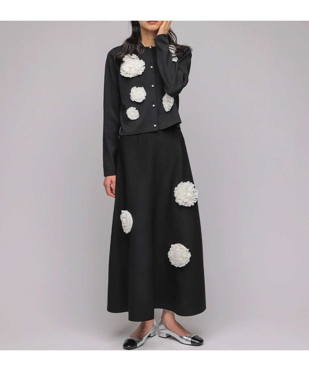 【組曲/KUMIKYOKU】の【組曲×setsuko sagittaire】ボンボンフラワーニット スカート インテリア・キッズ・メンズ・レディースファッション・服の通販 founy(ファニー) ファッション Fashion レディースファッション Fashion for Women スカート Skirts 春 Spring 秋 Autumn カーディガン Cardigan, Knitwear シンプル Simple, Minimal 人気 Popular, Best Seller バランス Balance, Style Balance フォルム Silhouette, Form フラワー Flower, Floral フレアースカート Flared Skirt, A-Line Skirt S/S・春夏 SS, Spring/Summer, Warm Season 夏 Summer エレガント 上品 Elegant 2026年 2026 ブラック系|ID: prp329100004914352 ipo3291000000036829479