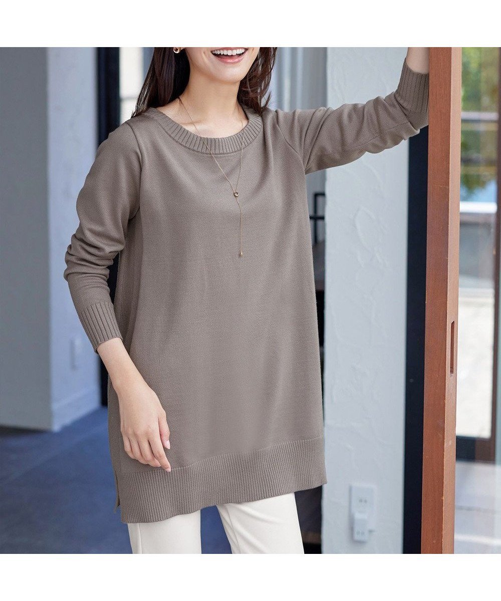 【ティアクラッセ/Tiaclasse】の【安田美沙子さん着用・選べる2type】もちニットチュニック インテリア・キッズ・メンズ・レディースファッション・服の通販 founy(ファニー) 　ファッション　Fashion　レディースファッション　Fashion for Women　トップス・カットソー　Cut & Sew Tops　ニット　Knit Tops & Sweaters　アクセサリー　Fashion Accessories　洗える　Machine Washable　秋　Autumn　コンパクト　Compact, Small Size　シューズ　Shoes, Footwear　シンプル　Simple, Minimal　スリット　Slit, Slit Detail　セーター　Sweater, Knitwear　チュニック　Tunic, Long Top　長袖　Long Sleeve, Full Sleeve　ポケット　Pocket, Pocket Detail　ラウンド　Round, Round Neck　リブニット　Rib Knit, Ribbed Knit　冬　Winter / This Winter　A/W・秋冬　Autumn/Winter　再入荷　Restock / Back in Stock　プチプライス・低価格　Affordable / Budget Price　おすすめ　Recommended / Our Picks　エレガント 上品　Elegant　新作・新入荷　New Arrivals / New In　ビジネス 仕事 通勤　Business / Work / Commuting　ボートネック:モカ|ID: prp329100004914392 ipo3291000000036829820