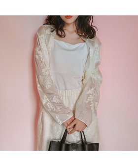 【アンフィーロ 自由区/UNFILO】の【前後着用可能の2WAY仕様】ボタニカル エンブロイダリー ブラウス 人気、トレンドファッション・服の通販 founy(ファニー) ファッション Fashion レディースファッション Fashion for Women トップス・カットソー Cut & Sew Tops シャツ・ブラウス・オフィスカジュアル Elegant Blouses & Button-Ups エンブロイダリー Embroidery Design カーディガン Cardigan, Knitwear シアー Sheer, See-Through シンプル Simple, Minimal ボタニカル Botanical, Floral Pattern 夏 Summer 春 Spring S/S・春夏 SS, Spring/Summer, Warm Season |ID:prp329100004918007