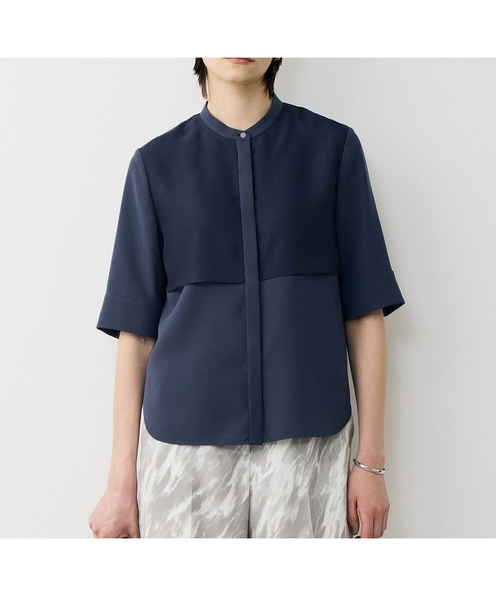 【アイシービー/iCB】の【WEB限定カラーあり】 FluidBackSatin バンドカラーシャツ インテリア・キッズ・メンズ・レディースファッション・服の通販 founy(ファニー) 　ファッション　Fashion　レディースファッション　Fashion for Women　トップス・カットソー　Cut & Sew Tops　シャツ・ブラウス・オフィスカジュアル　Elegant Blouses & Button-Ups　春　Spring　サテン　Satin, Glossy Fabric　シアー　Sheer, See-Through　セットアップ　Set-Up, Coordinated Outfit　トレンド　Trend, Trending Now　なめらか　Smooth, Silky Texture　フロント　Front, Front Design　ヘムライン　Hemline, Bottom Cut　ヨーク　Yoke, Yoke Design　ワイド　Wide, Wide Fit　S/S・春夏　SS, Spring/Summer, Warm Season　おすすめ　Recommended / Our Picks　夏　Summer　2026年　2026　ダルブルー|ID: prp329100004918904 ipo3291000000036898413
