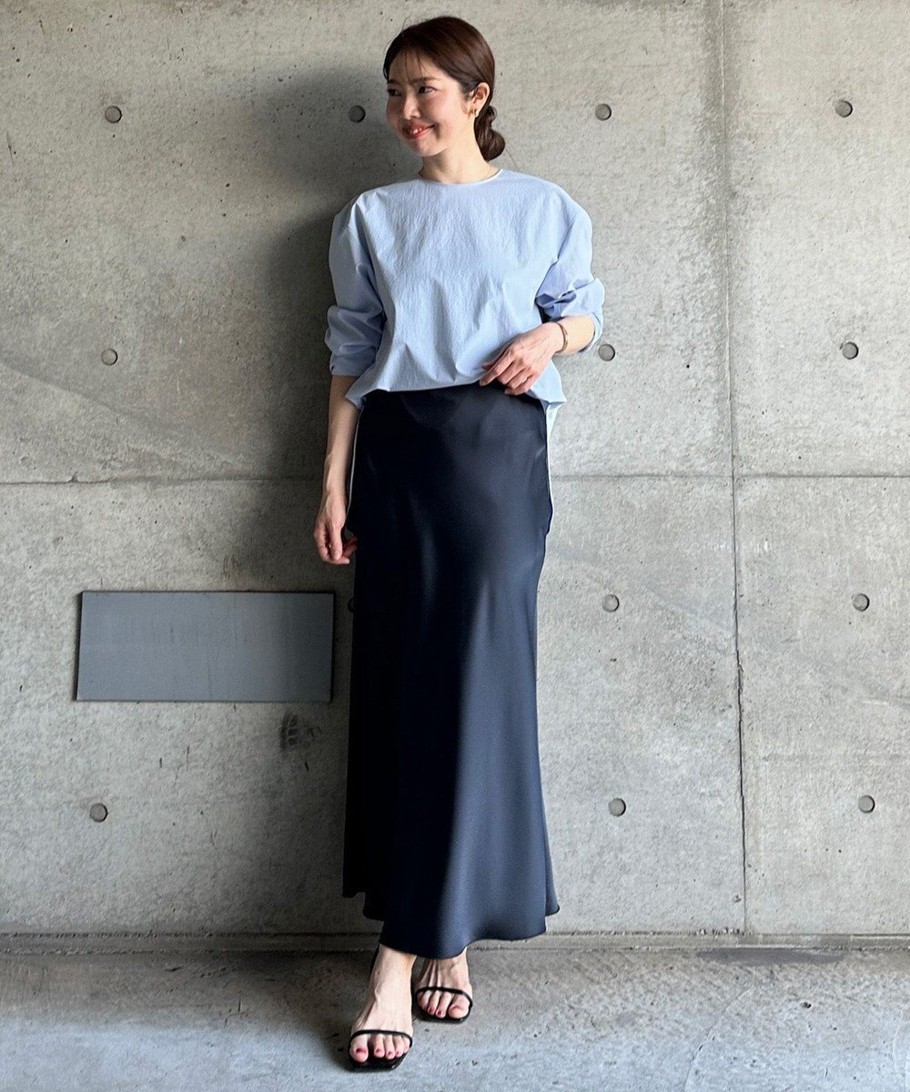 【アンフィーロ 自由区/UNFILO】の【新色・新サイズ登場!】サテン ナロースカート インテリア・キッズ・メンズ・レディースファッション・服の通販 founy(ファニー) 　ファッション　Fashion　レディースファッション　Fashion for Women　スカート　Skirts　サテン　Satin, Glossy Fabric　シルク　Silk, 100% Silk　スウェット / スエット　Sweatshirt, Sweatwear　ストレッチ　Stretch, Stretchy Fabric　ドレープ　Drape, Draping Fabric　リラックス　Relax, Relaxed Fit　A/W・秋冬　Autumn/Winter　[NEW]ネイビー|ID: prp329100004925212 ipo3291000000036958271