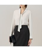 【アイシービー/iCB】の【新色追加】BackSatinAmunzen 配色ボウタイブラウス 人気、トレンドファッション・服の通販 founy(ファニー) ファッション Fashion レディースファッション Fashion for Women トップス・カットソー Cut & Sew Tops シャツ・ブラウス・オフィスカジュアル Elegant Blouses & Button-Ups インナー Innerwear サテン Satin, Glossy Fabric ジャケット Jacket, Outerwear ストライプ Stripe, Striped Pattern スーツ Suit, Formalwear チェーン Chain, Chain Strap トリミング Trimming, Decorative Edge 長袖 Long Sleeve, Full Sleeve ハイネック High Neck, Mock Neck A/W・秋冬 Autumn/Winter エレガント 上品 Elegant セレモニー Ceremony ビジネス 仕事 通勤 Business / Work / Commuting 2025年 2025 2025-2026秋冬・A/W Autumn/Winter 2025–26 AW25–26 thumbnail オフホワイト|ID: prp329100004925308 ipo3291000000036959281