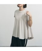 【アンフィーロ 自由区/UNFILO】の【一部店舗限定カラー】BEAUTY FORM-T フレアTシャツ グレージュ|ID: prp329100004925402 ipo3291000000036960406