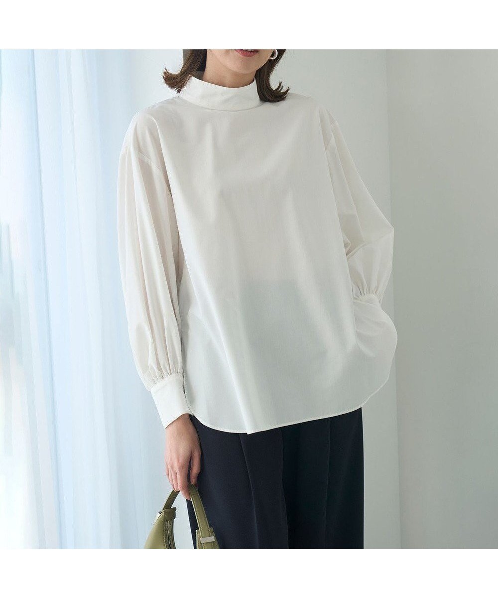 【アンフィーロ 自由区/UNFILO】のハイネックブラウス インテリア・キッズ・メンズ・レディースファッション・服の通販 founy(ファニー) 　ファッション　Fashion　レディースファッション　Fashion for Women　トップス・カットソー　Cut & Sew Tops　シャツ・ブラウス・オフィスカジュアル　Elegant Blouses & Button-Ups　春　Spring　洗える　Machine Washable　カフス　Cuff Design　ギャザー　Gathered, Ruffled　吸水　Absorbent, Quick-Dry　シャーリング　Shirring, Ruched　シンプル　Simple, Minimal　スリーブ　Sleeve, Long Sleeve / Short Sleeve　ドレープ　Drape, Draping Fabric　ハイネック　High Neck, Mock Neck　ボトム　Bottoms, Lower Wear　S/S・春夏　SS, Spring/Summer, Warm Season　おすすめ　Recommended / Our Picks　夏　Summer　ホワイト|ID: prp329100004925676 ipo3291000000036962368