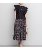 【組曲/KUMIKYOKU】のギャザーライトデシン パンツ 人気、トレンドファッション・服の通販 founy(ファニー) ファッション Fashion レディースファッション Fashion for Women パンツ Pants & Trousers 春 Spring カットソー Cut and Sewn Top ギャザー Gathered, Ruffled コンパクト Compact, Small Size 定番 Standard, Basic Item ビンテージ Vintage, Retro Style プリント Print, Printed Pattern プリーツ Pleats, Pleated ポケット Pocket, Pocket Detail ワイド Wide, Wide Fit S/S・春夏 SS, Spring/Summer, Warm Season お家時間・ステイホーム Stay Home / At Home 夏 Summer 旅行 Travel エレガント 上品 Elegant ビジネス 仕事 通勤 Business / Work / Commuting thumbnail ブラック×ピンクフラワー系|ID: prp329100004926428 ipo3291000000036965218