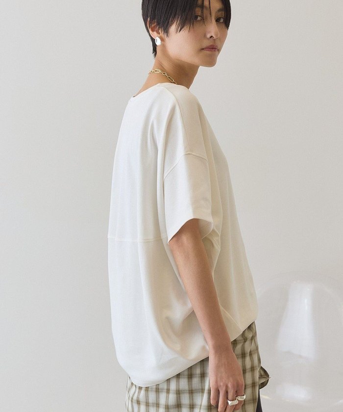 【アメリカンホリック/AMERICAN HOLIC】の半袖コクーンカットプルオーバー インテリア・キッズ・メンズ・レディースファッション・服の通販 founy(ファニー) https://founy.com/ ファッション Fashion レディースファッション Fashion for Women トップス・カットソー Cut & Sew Tops シャツ・ブラウス・オフィスカジュアル Elegant Blouses & Button-Ups ロングTシャツ・Tシャツ Longline T-Shirts & Tees カジュアルプルオーバー・ニットトップス Pullovers & Knit Tops / Casual Pullovers カットソー・ベーシックTシャツ Cut-and-Sewn Tops / Stretch Tees & Basics アメリカン American Style 春 Spring カットソー Cut and Sewn Top スタイリッシュ Stylish, Fashionable ポケット Pocket, Pocket Detail 半袖 Short Sleeve, Half Sleeve レース Lace, Lace Fabric S/S・春夏 SS, Spring/Summer, Warm Season 夏 Summer |ID: prp329100004926436 ipo3291000000036965256