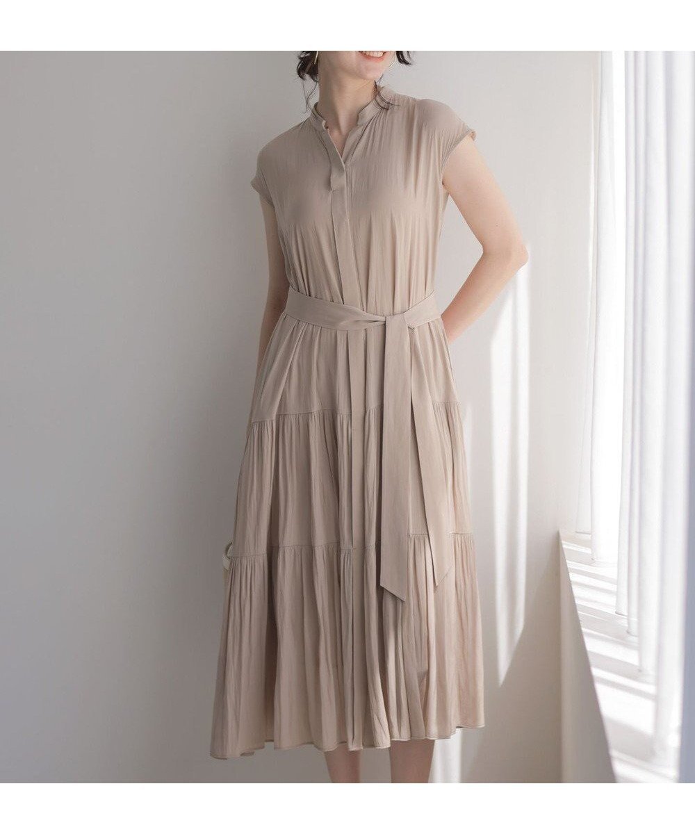 【組曲/KUMIKYOKU】の【WEB限定】ギャザーライトデシン ティアードワンピース インテリア・キッズ・メンズ・レディースファッション・服の通販 founy(ファニー) 　ファッション　Fashion　レディースファッション　Fashion for Women　ワンピース　Dresses　春　Spring　カーディガン　Cardigan, Knitwear　ギャザー　Gathered, Ruffled　ジャケット　Jacket, Outerwear　スリーブ　Sleeve, Long Sleeve / Short Sleeve　ティアードワンピース　Tiered Dress, Flared Dress　ビンテージ　Vintage, Retro Style　フィット　Fit, Slim Fit　フレア　Flare, Flared　フレンチ　French, French Style　フロント　Front, Front Design　ペチコート　Petticoat, Underskirt　楽ちん　Easy Fit, Comfortable　S/S・春夏　SS, Spring/Summer, Warm Season　夏　Summer　ベージュ系|ID: prp329100004926440 ipo3291000000036965292