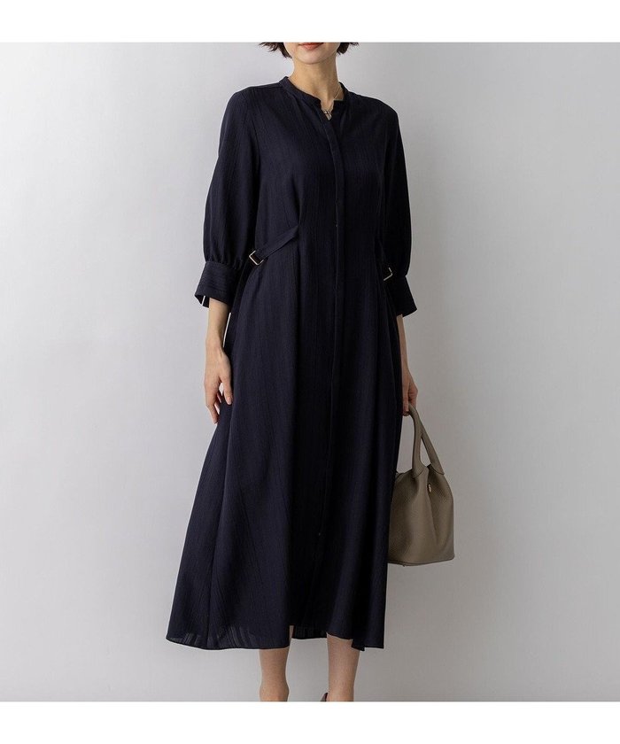 【23区/NIJYUSANKU】のドビーストライプ ワンピース インテリア・キッズ・メンズ・レディースファッション・服の通販 founy(ファニー) https://founy.com/ ファッション Fashion レディースファッション Fashion for Women ワンピース Dresses 春 Spring ストライプ Stripe, Striped Pattern ドレープ Drape, Draping Fabric フレア Flare, Flared S/S・春夏 SS, Spring/Summer, Warm Season 夏 Summer 2026年 2026 |ID: prp329100004926455 ipo3291000000036965354