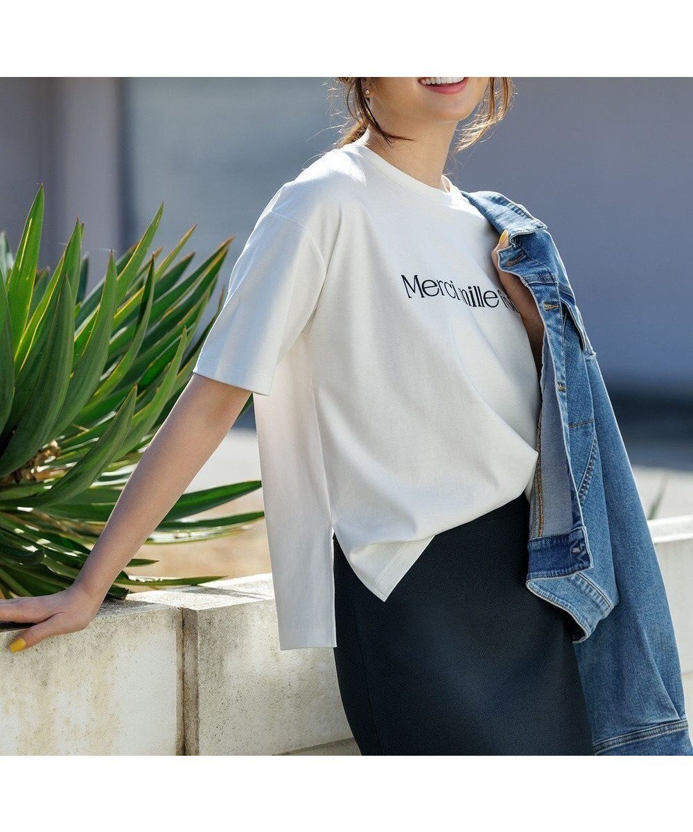 【アンフィーロ 自由区/UNFILO】のBEAUTY FORM-Tコットン ロゴ半袖T 人気、トレンドファッション・服の通販 founy(ファニー) 　ファッション　Fashion　レディースファッション　Fashion for Women　トップス・カットソー　Cut & Sew Tops　シャツ・ブラウス・オフィスカジュアル　Elegant Blouses & Button-Ups　ロングTシャツ・Tシャツ　Longline T-Shirts & Tees　カットソー・ベーシックTシャツ　Cut-and-Sewn Tops / Stretch Tees & Basics　春　Spring　カットソー　Cut and Sewn Top　ストレッチ　Stretch, Stretchy Fabric　半袖　Short Sleeve, Half Sleeve　S/S・春夏　SS, Spring/Summer, Warm Season　夏　Summer　エレガント 上品　Elegant　 other-1|ID: prp329100004926889 ipo3291000000036968602