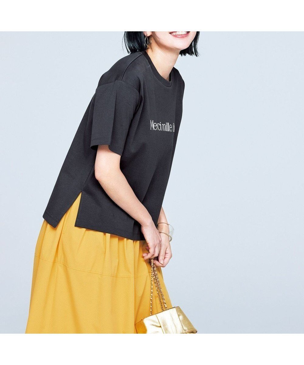 【アンフィーロ 自由区/UNFILO】のBEAUTY FORM-Tコットン ロゴ半袖T インテリア・キッズ・メンズ・レディースファッション・服の通販 founy(ファニー) 　ファッション　Fashion　レディースファッション　Fashion for Women　トップス・カットソー　Cut & Sew Tops　シャツ・ブラウス・オフィスカジュアル　Elegant Blouses & Button-Ups　ロングTシャツ・Tシャツ　Longline T-Shirts & Tees　カットソー・ベーシックTシャツ　Cut-and-Sewn Tops / Stretch Tees & Basics　春　Spring　カットソー　Cut and Sewn Top　ストレッチ　Stretch, Stretchy Fabric　半袖　Short Sleeve, Half Sleeve　S/S・春夏　SS, Spring/Summer, Warm Season　夏　Summer　エレガント 上品　Elegant　チャコール|ID: prp329100004926889 ipo3291000000036968614