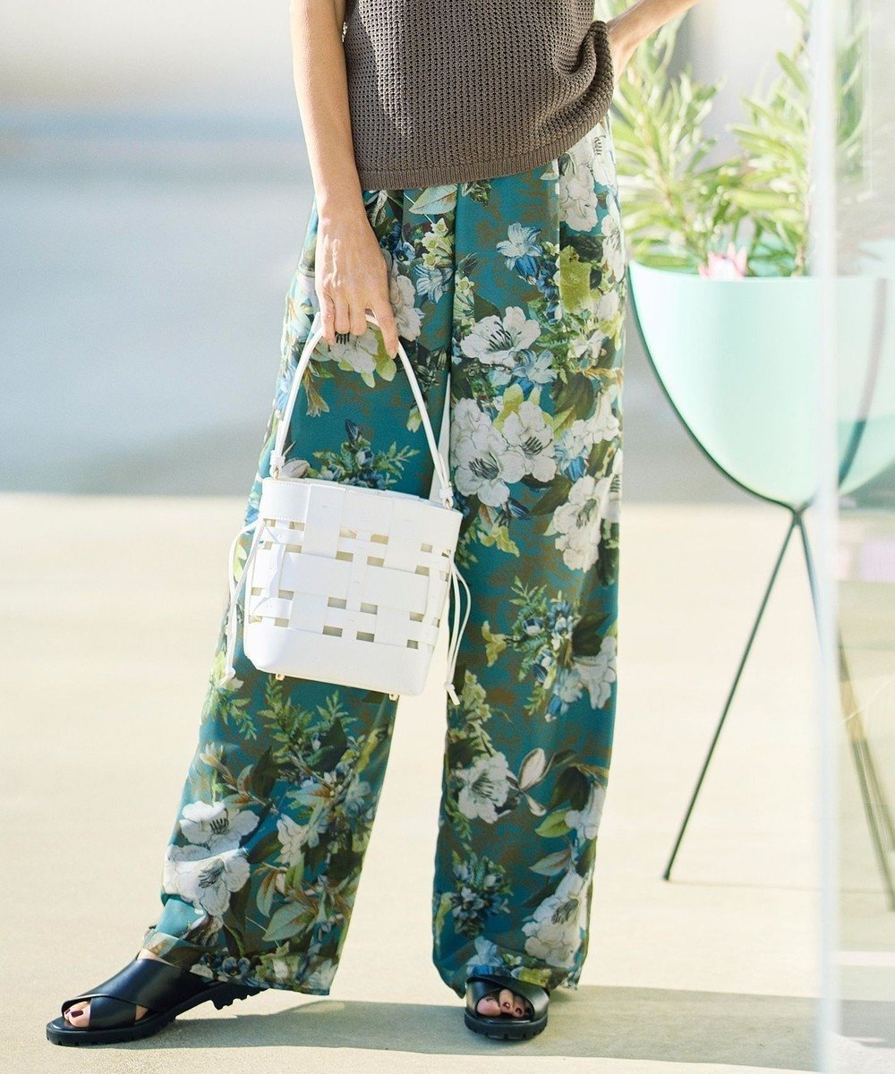 【自由区/JIYU-KU】のボタニカルプリントドロスト パンツ インテリア・キッズ・メンズ・レディースファッション・服の通販 founy(ファニー) 　ファッション　Fashion　レディースファッション　Fashion for Women　パンツ　Pants & Trousers　シアー　Sheer, See-Through　シンプル　Simple, Minimal　プリント　Print, Printed Pattern　ボタニカル　Botanical, Floral Pattern　ワイド　Wide, Wide Fit　夏　Summer　春　Spring　S/S・春夏　SS, Spring/Summer, Warm Season　無地　Plain, Solid Color　ターコイズ系|ID: prp329100004932250 ipo3291000000037019674