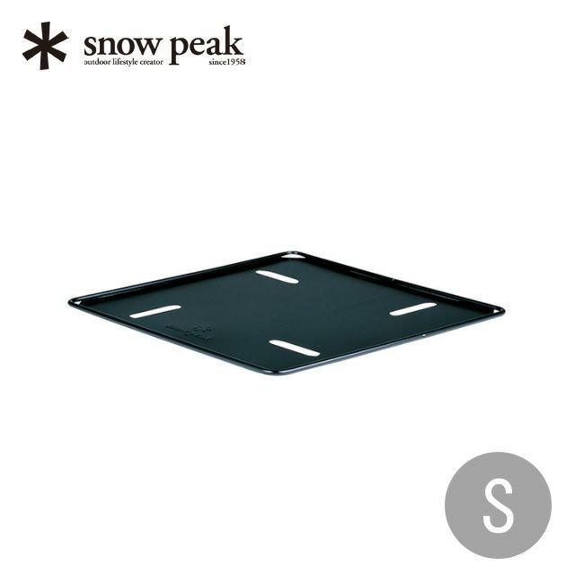 【スノーピーク/Snow Peak / GOODS】のsnow peak スノーピーク 焚火台 ベースプレート S インテリア・キッズ・メンズ・レディースファッション・服の通販 founy(ファニー) https://founy.com/ プレート Plate ホーム・キャンプ・アウトドア・お取り寄せ Home,Garden,Outdoor,Camping Gear キャンプ用品・アウトドア
 Camping Gear & Outdoor Supplies 焚火台 ヒーター Bonfire stand, heater |ID: prp329100003815958 ipo3291000000031989400